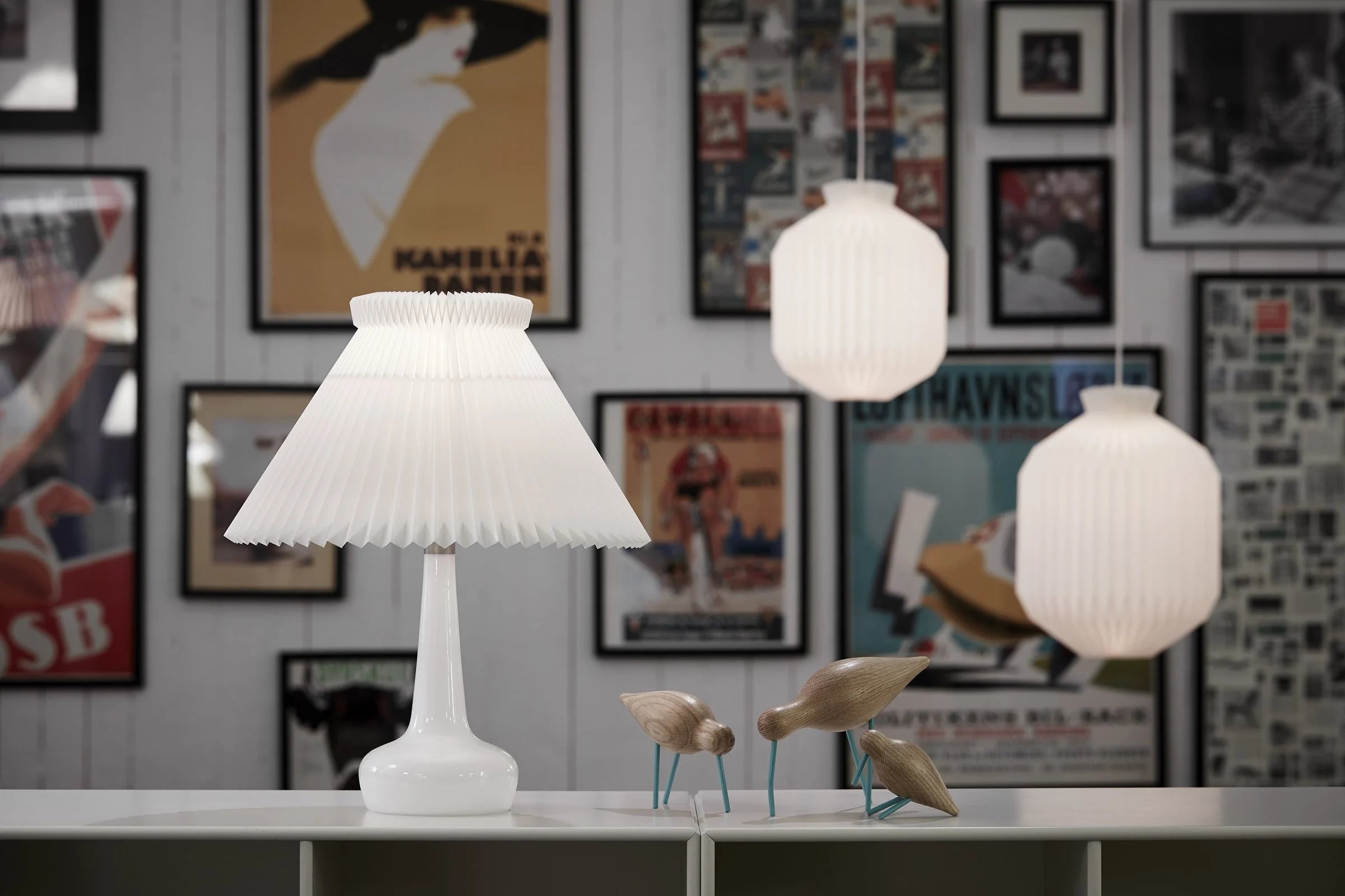 Lampa stołowa MODEL 311 biały