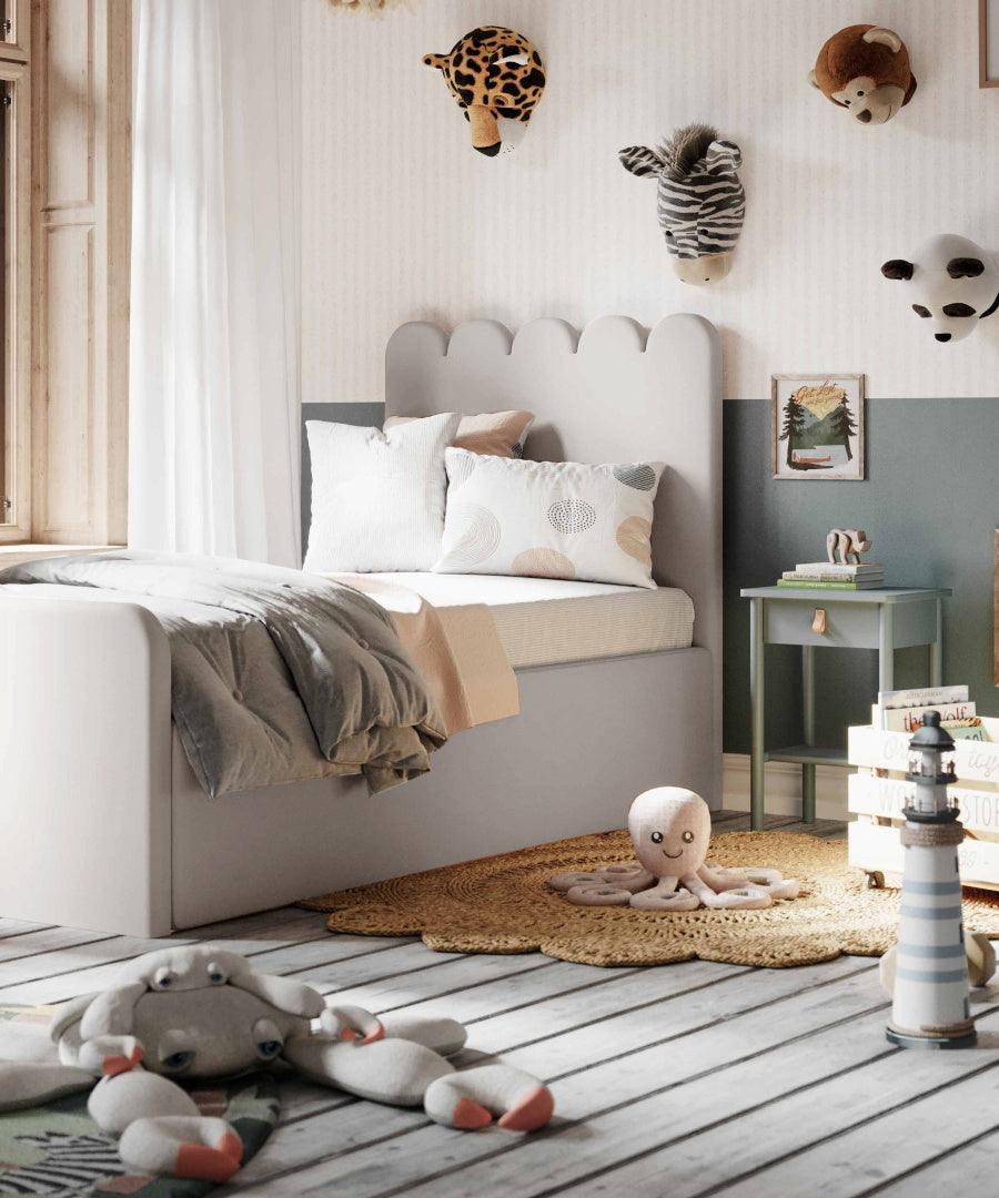 Łóżko tapicerowane POPPI ciemnobeżowy Happy Barok Eye on Design