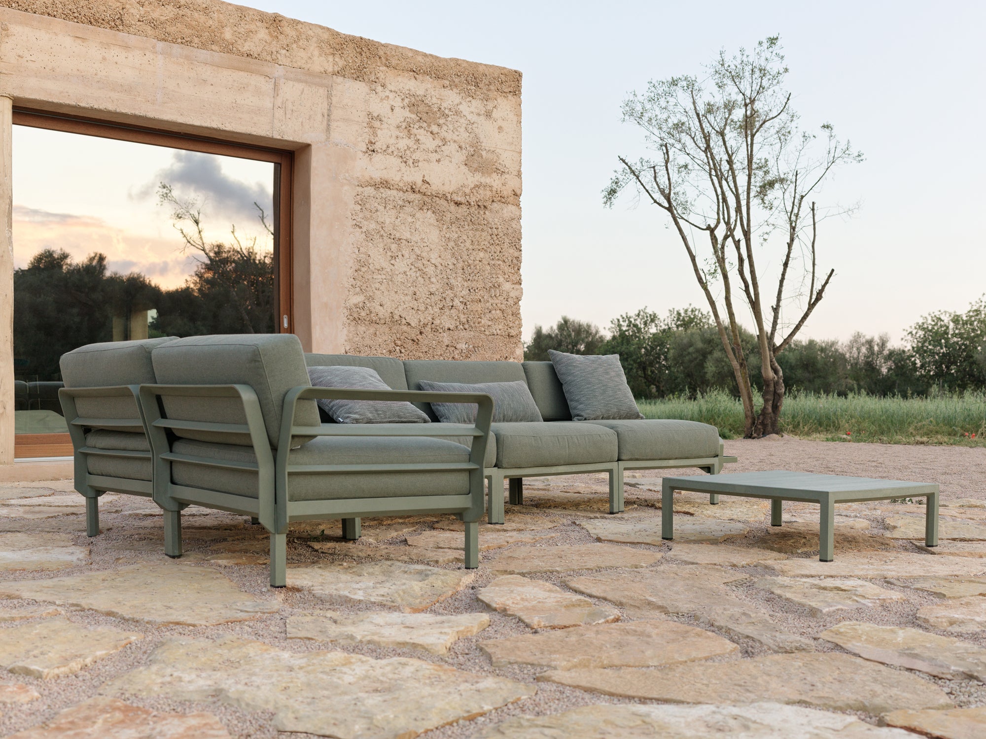 MAXIMO 5 Pearl Modular Outdoor Corner Sofa with Green Base