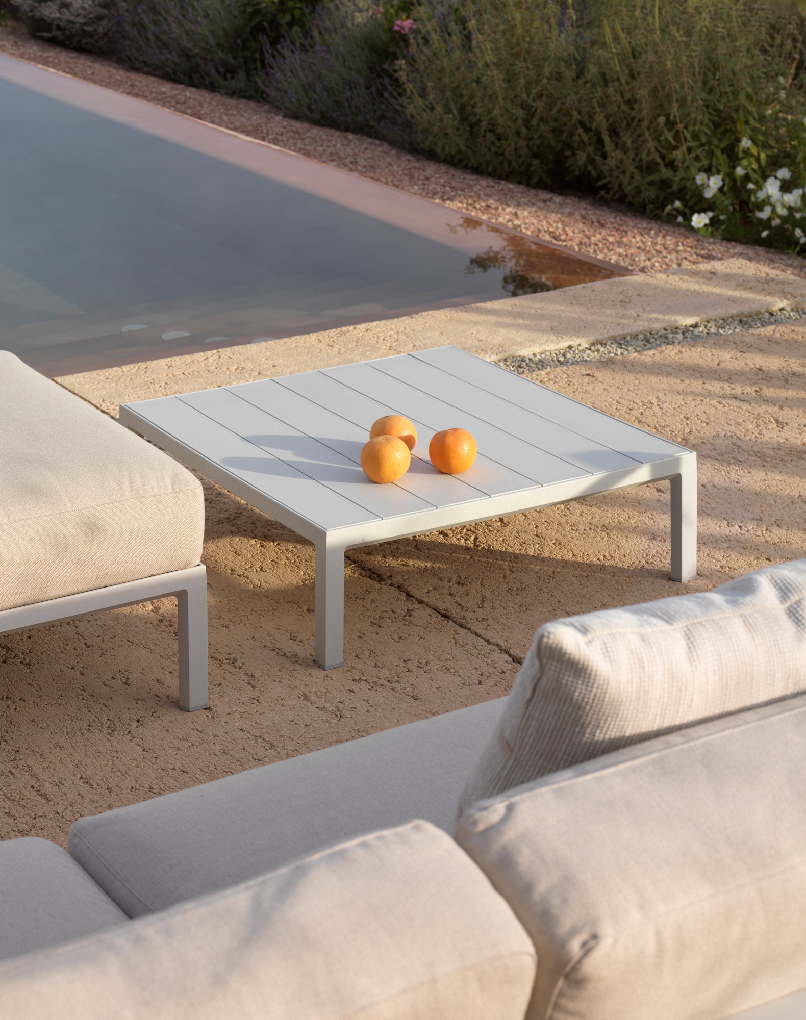 MAXIMO Square Outdoor Side Table in Earthy Brown