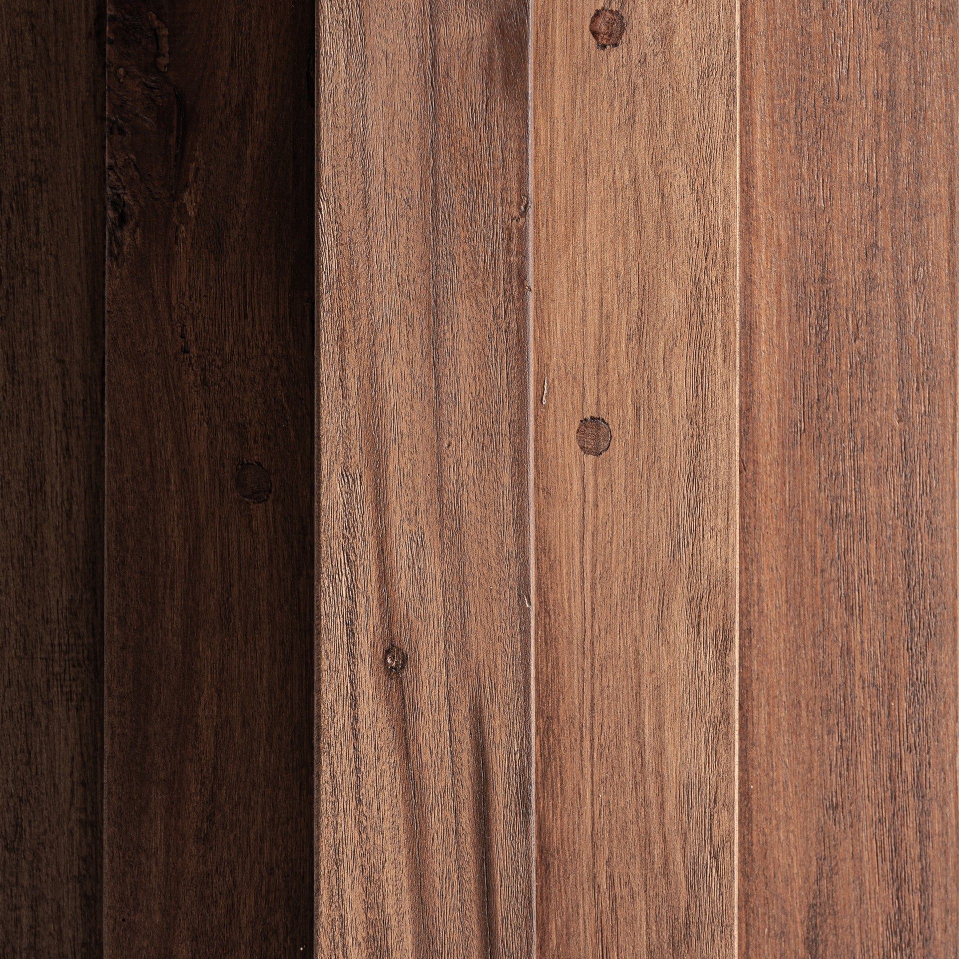 Beistelltisch BRUTALIST aus recyceltem Holz