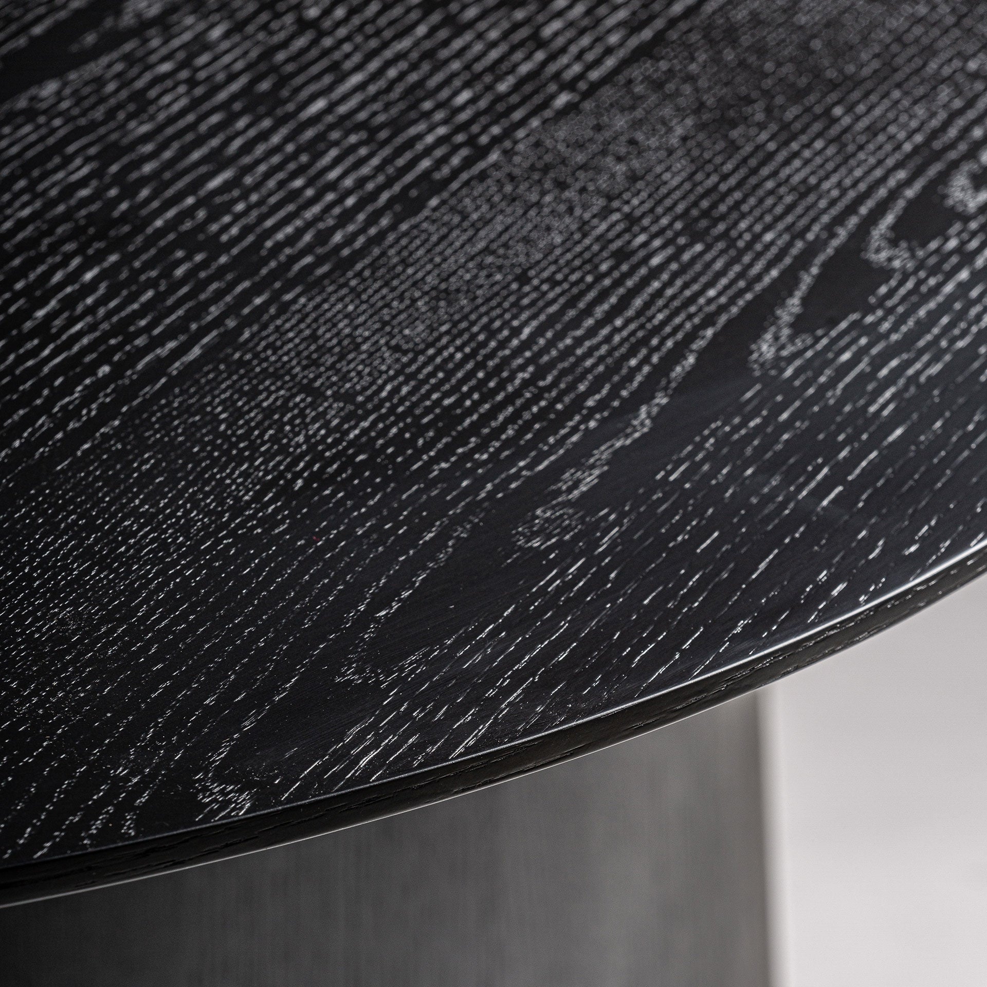 Stół owalny WEGGIS czarne drewno dębowe