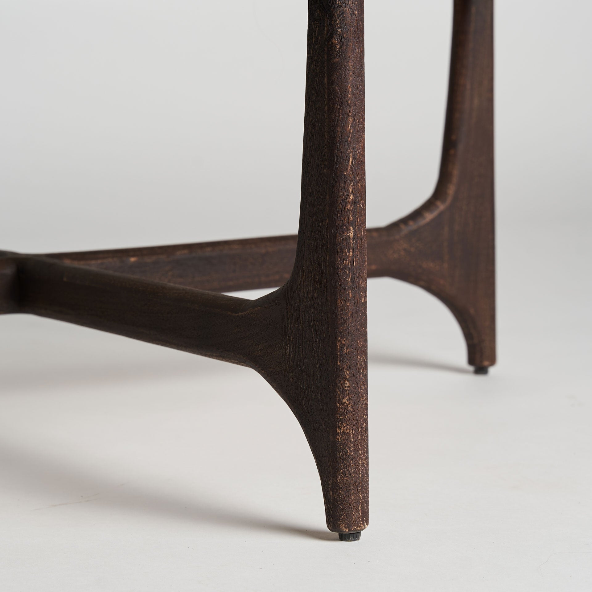 NOSSEN Coffee Table Mango Wood with Glass Top