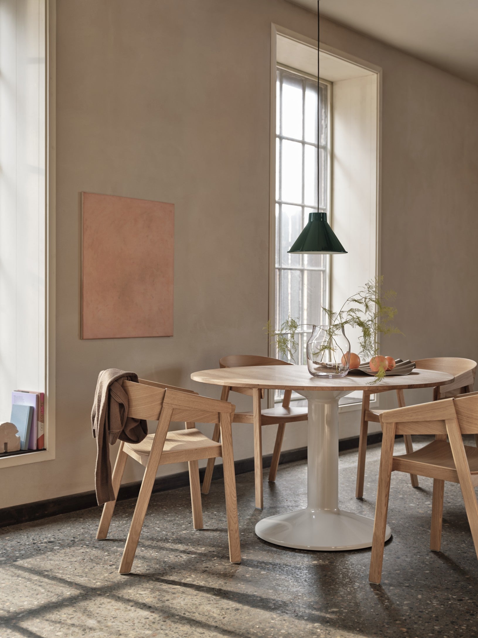 COVER Armchair with Oak Veneer