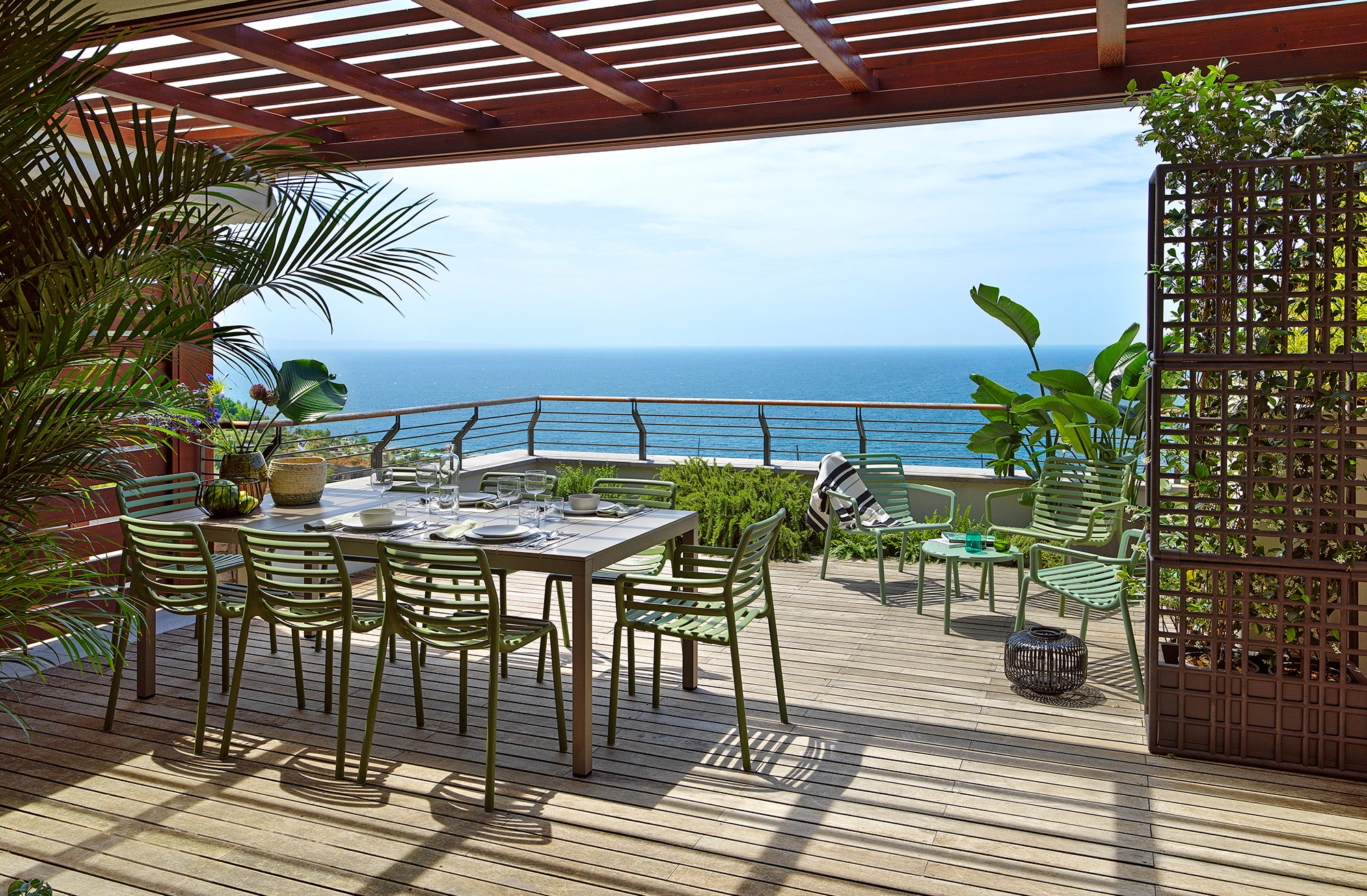 Gartenstuhl mit Armlehnen DOGA mintgrün