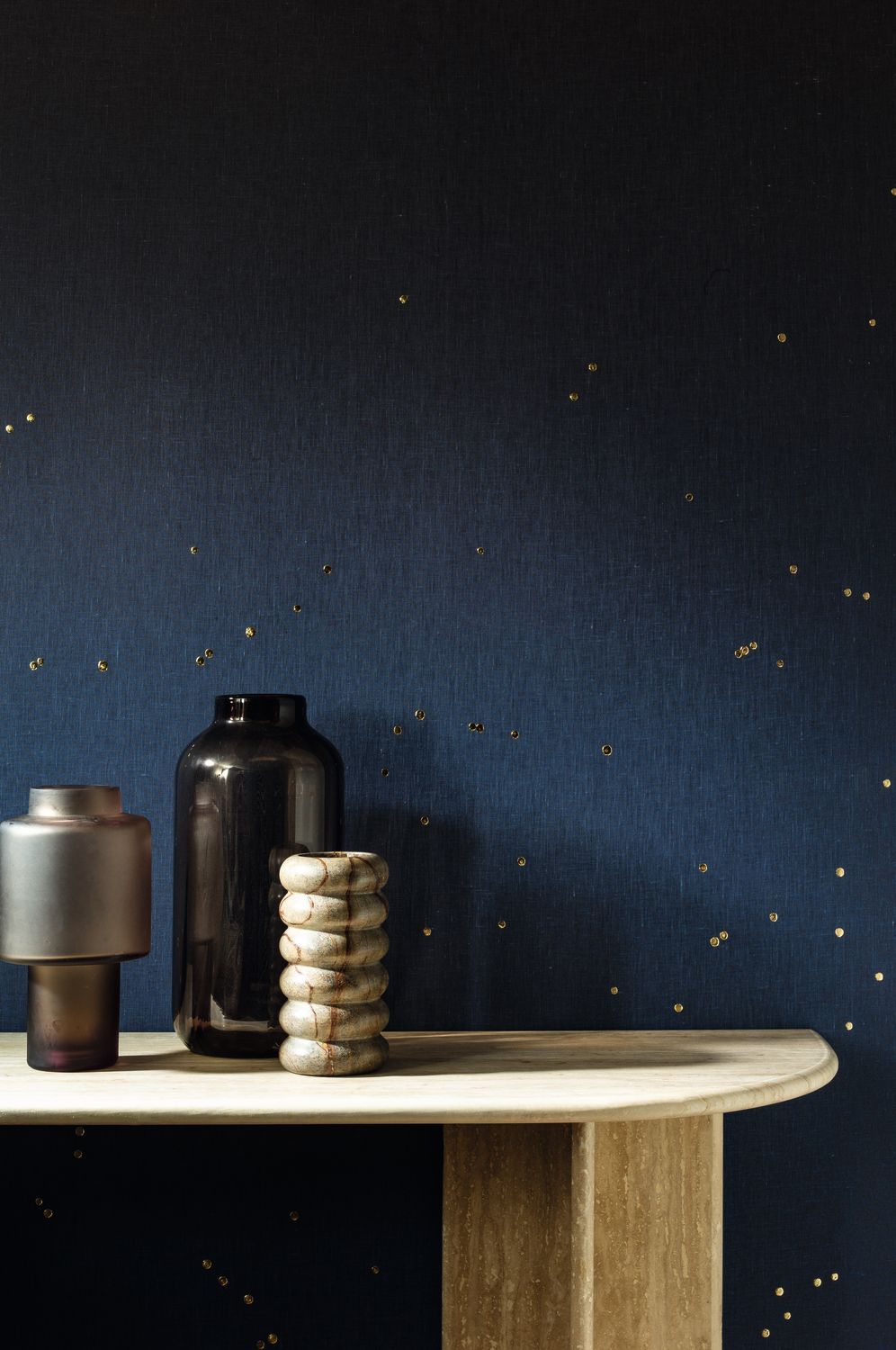 Textilwandbild mit Farbverlauf und Himmelmotiv ASTRAL SOLAIRE gold mit beige