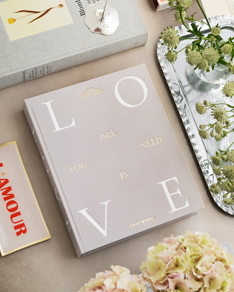 Album na zdjęcia ALL YOU NEED IS LOVE beżowy