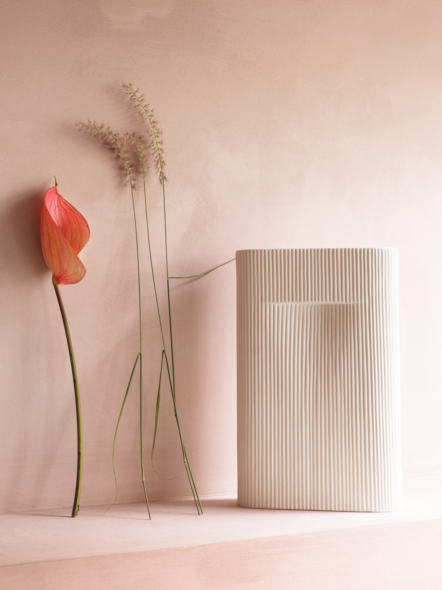 Wazon ceramiczny RIDGE złamana biel