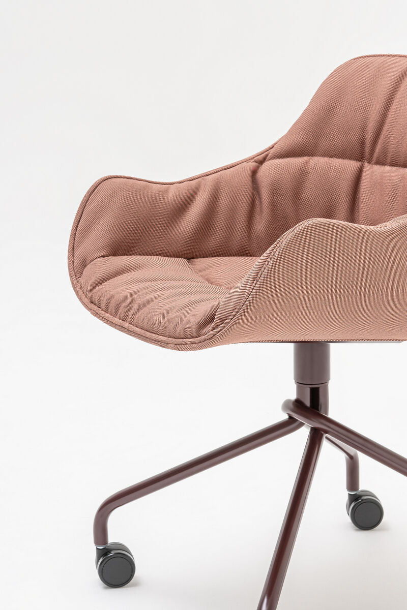 Krzesło obrotowe BALTIC SOFT DUO metalowa podstawa z kółkami do twardej powierzchni – .mdd