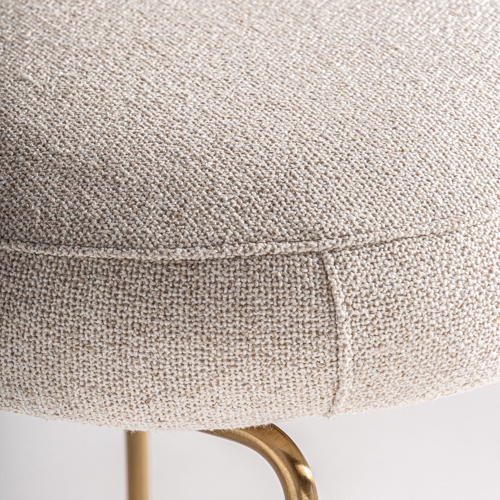 Barhocker TRESIVIO creme mit goldenem Fuß