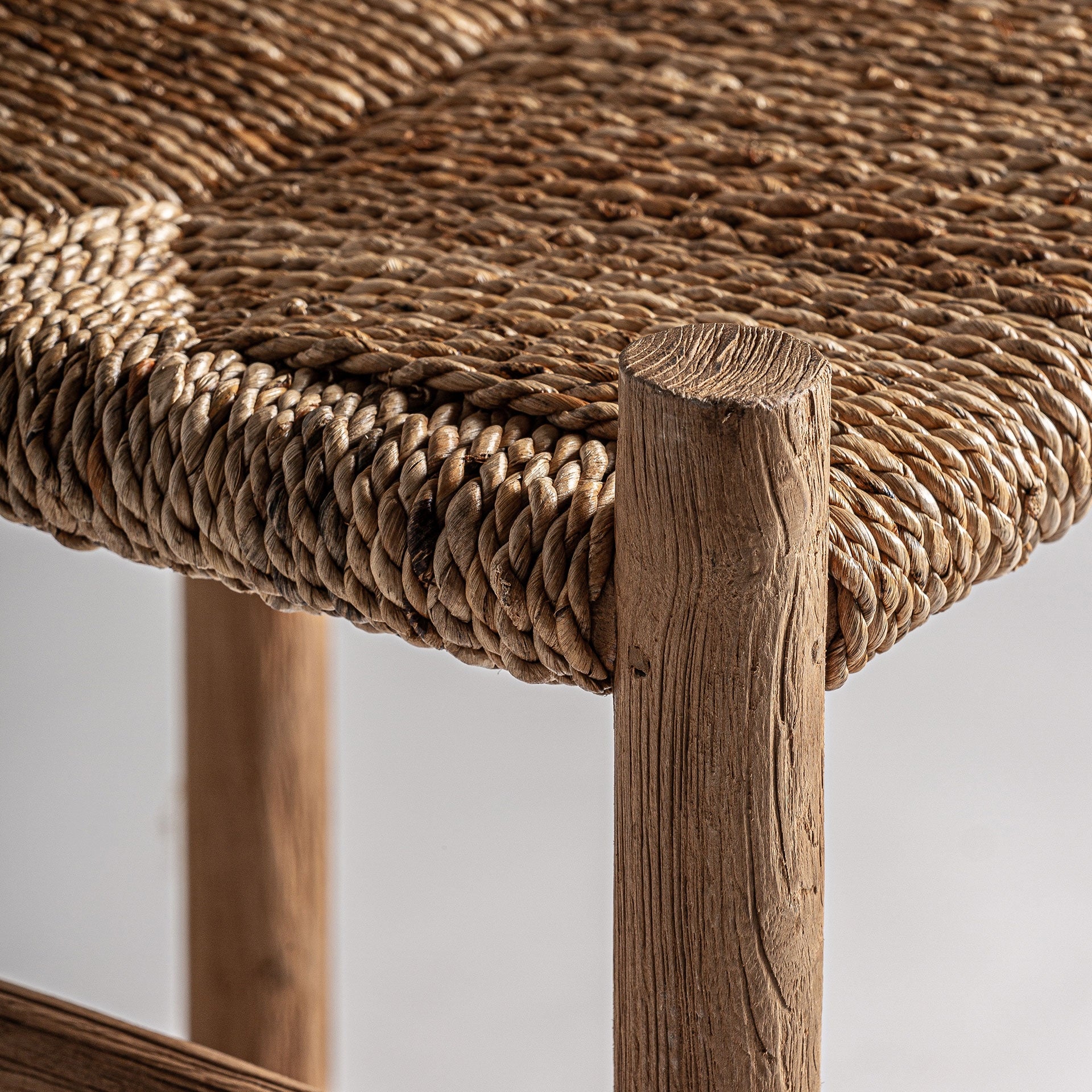Barhocker VOGHERA aus Teakholz