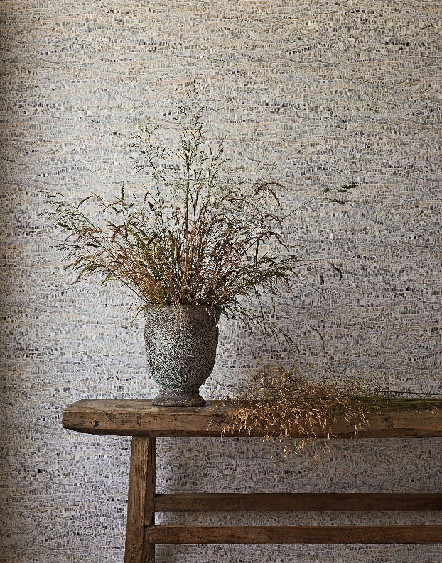 Tapeta z abstrakcyjnym falującym wzorem BOTANICAL BOTANICA - Meadow oliwkowy