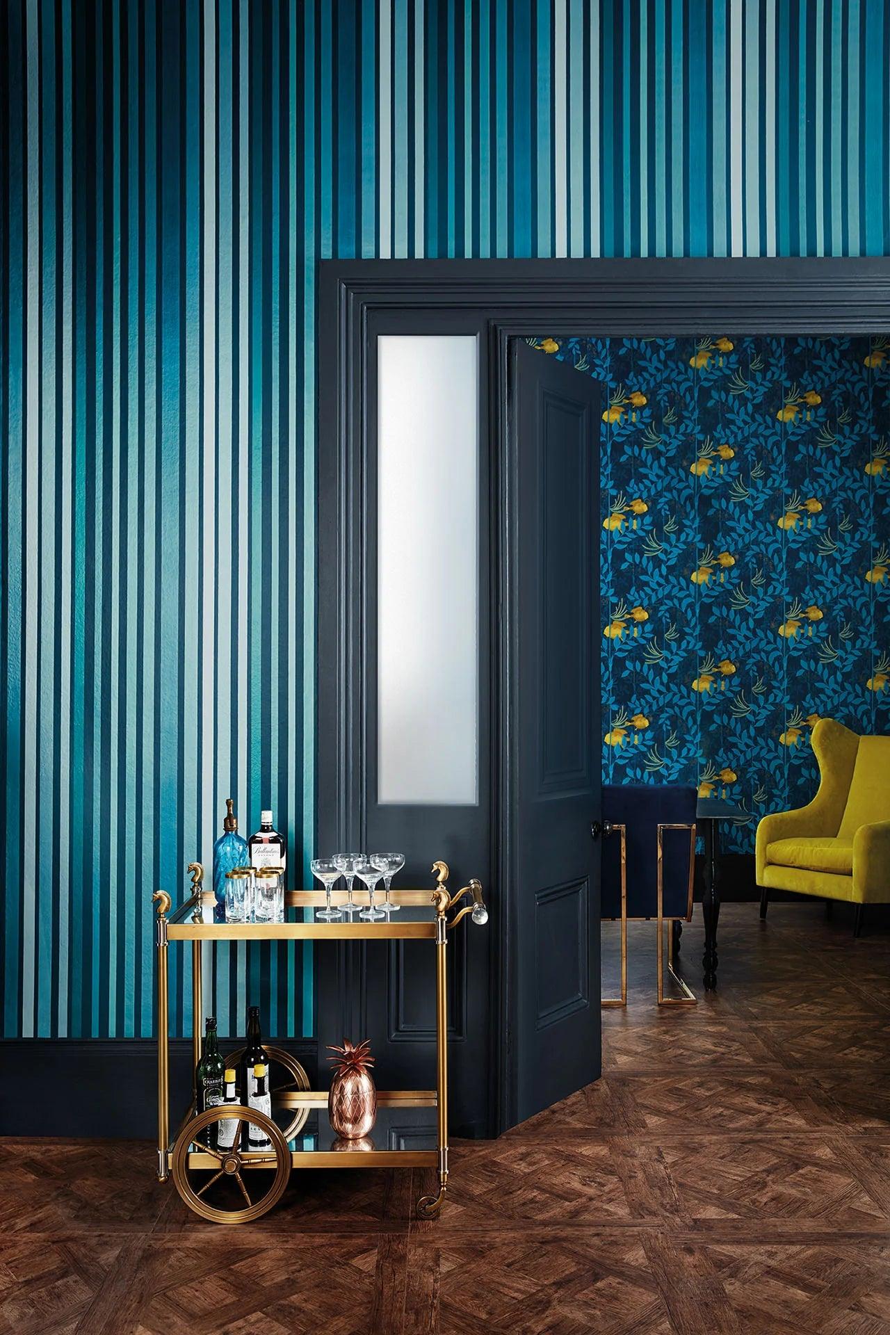Tapeta MARQUEE STRIPES - Carousel Stripe niebieski Cole & Son Eye on Design