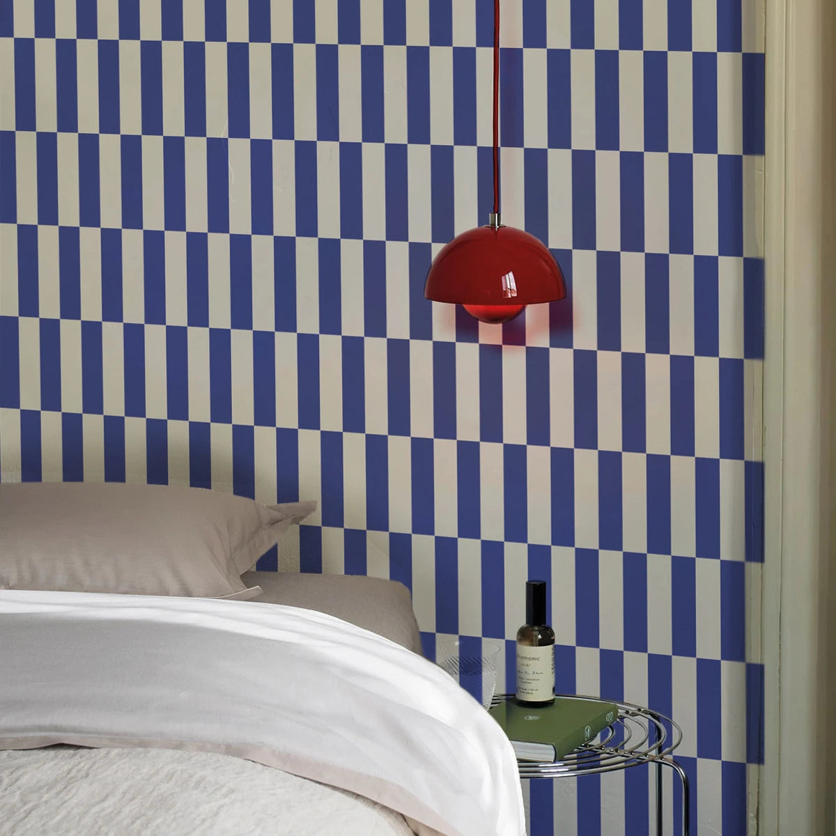 Vlies-Tapete mit geometrischem Muster TETRIS STRIPE kobaltblau