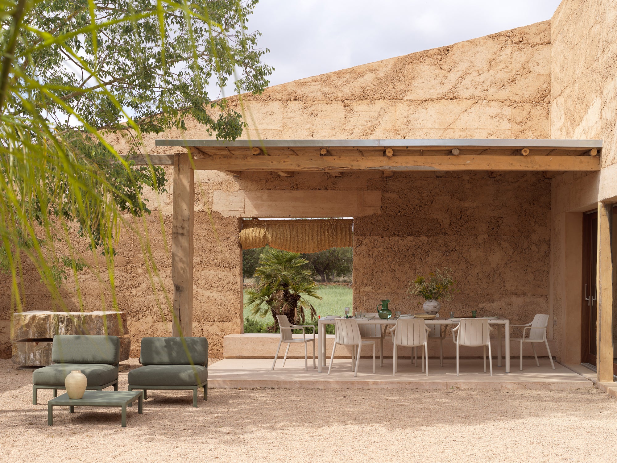 Outdoor chair with armrests TIBERINA anthracite