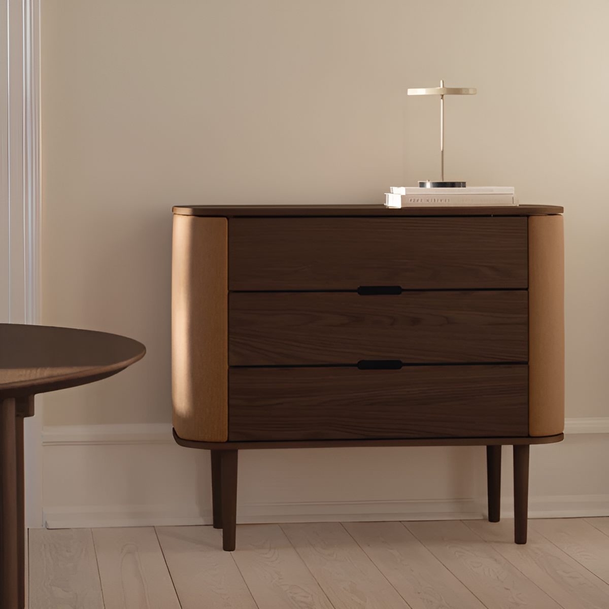 TREASURES cabinet in caramel with a dark oak base