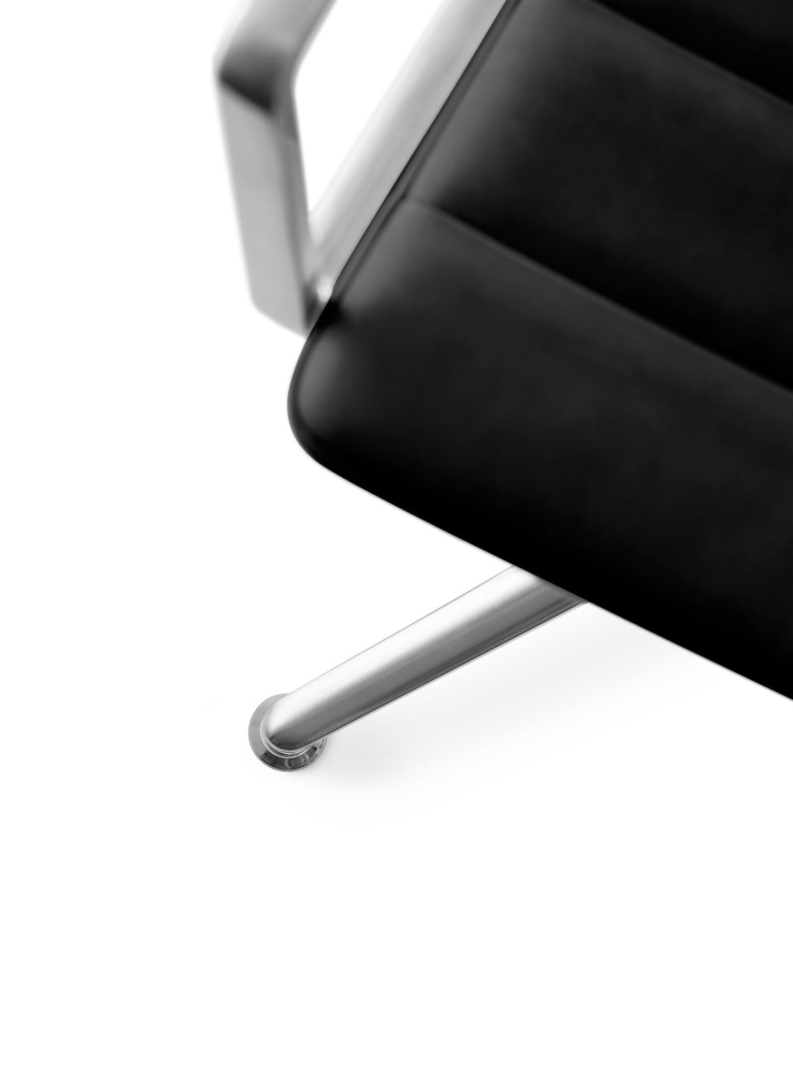 Office chair 452 black leather with metal base