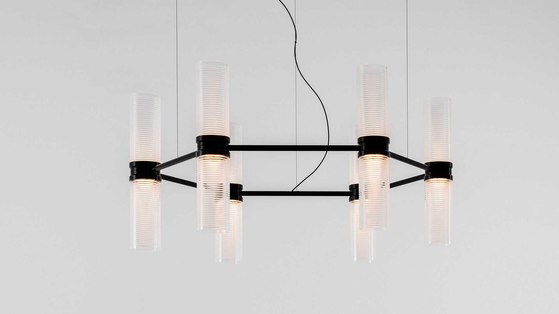 ZEPHYR EXAGONAL Transparent Pendant Lamp with Black Finish