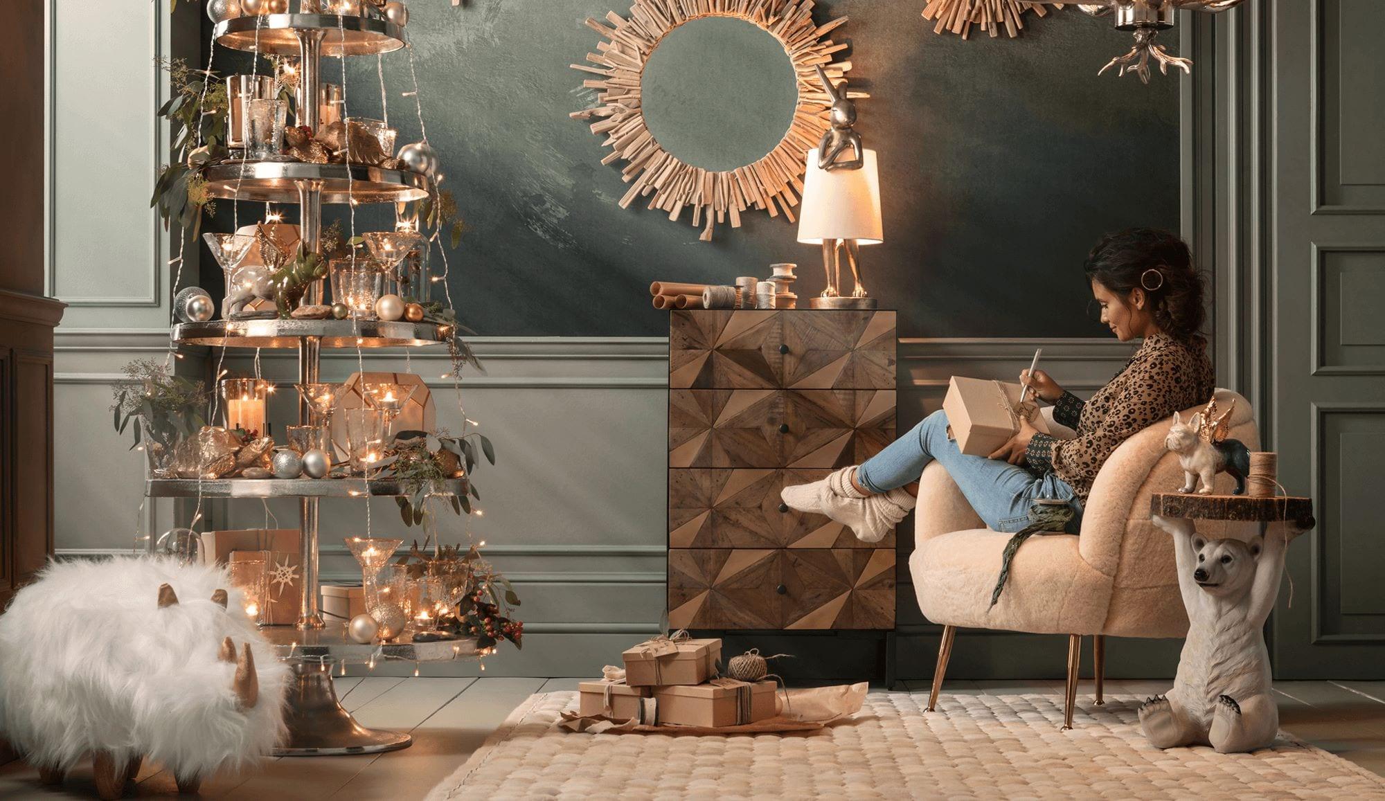 Lampa stołowa złota w kształcie królika, marka Kare Design