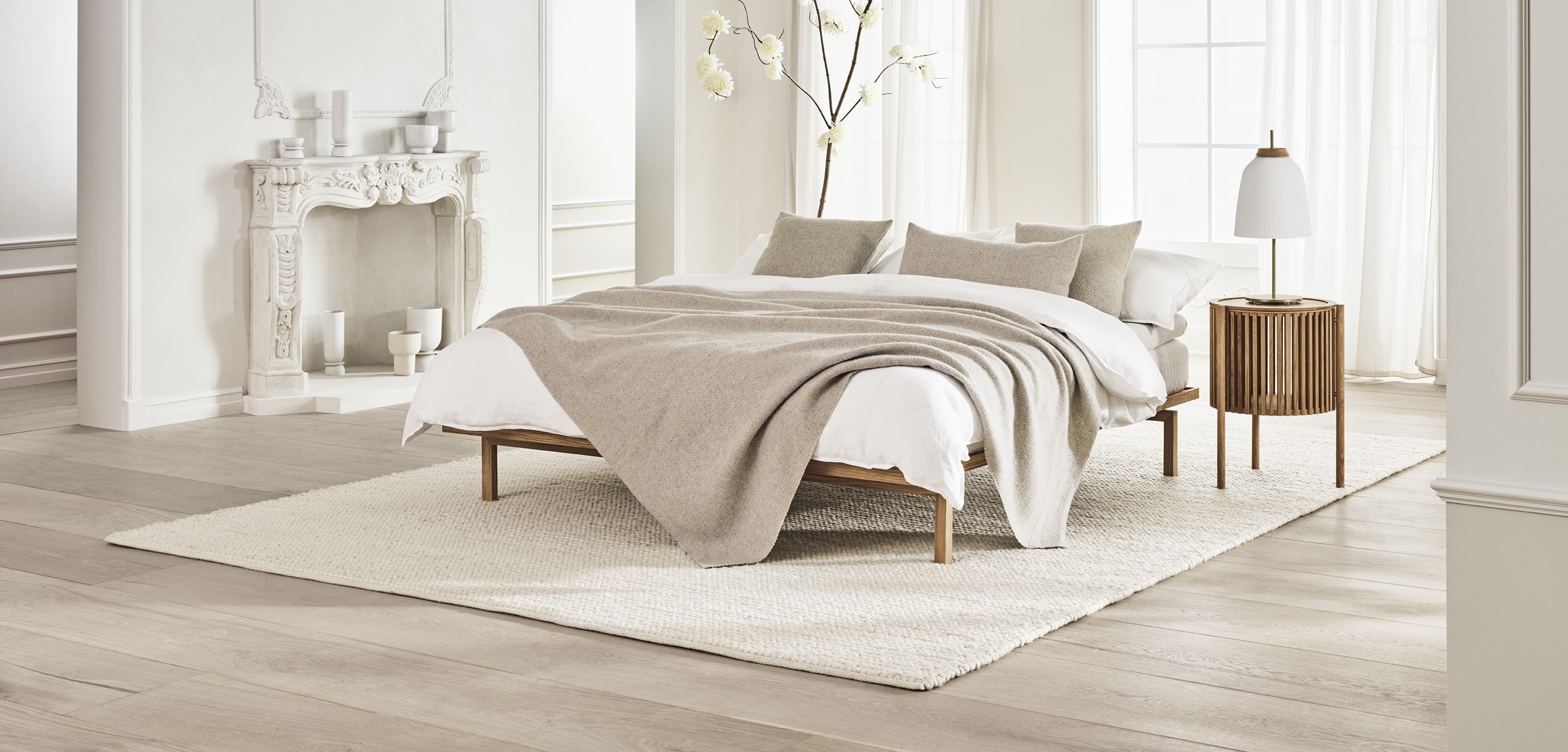 Łóżka minimalistyczne