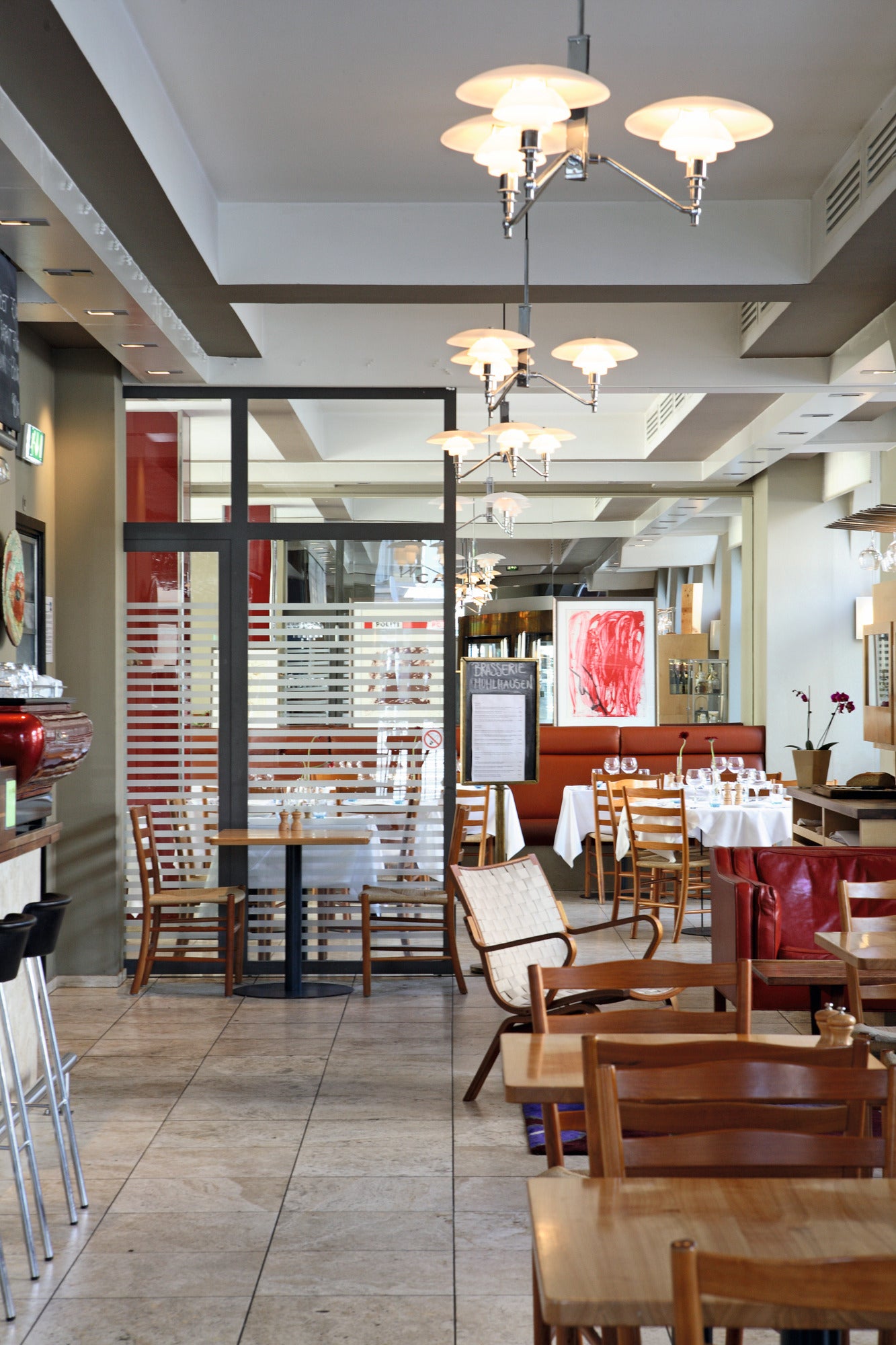 Lampa wisząca PH 3/2 ACADEMY biały z chromowanym wykończeniem