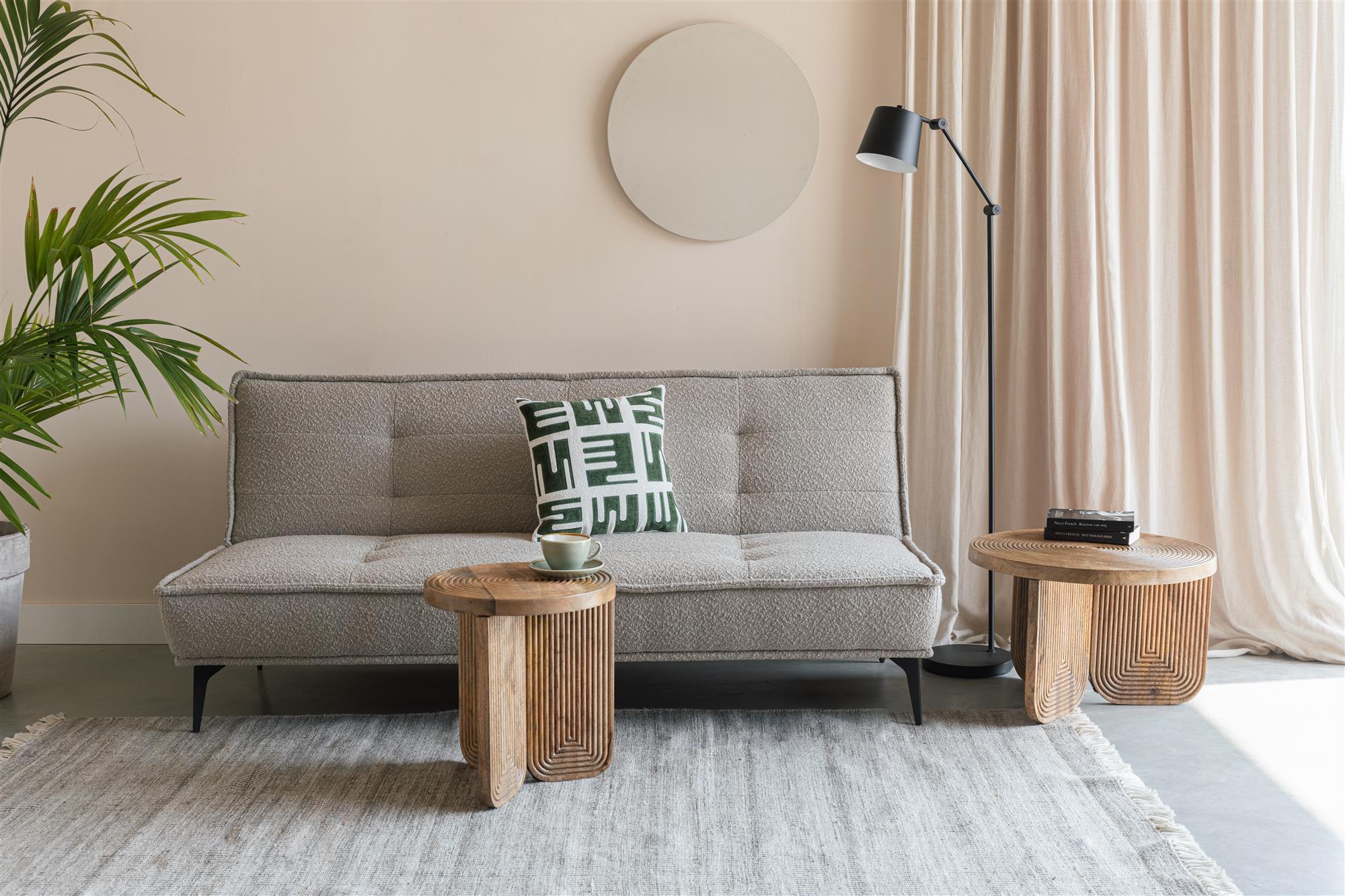 Sofa rozkładana CIELKE beżowy z czarną podstawą
