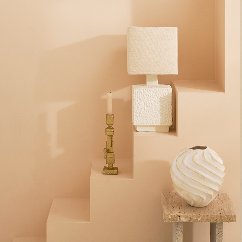 Beiger RIBBED Keramikvase mit Weiß
