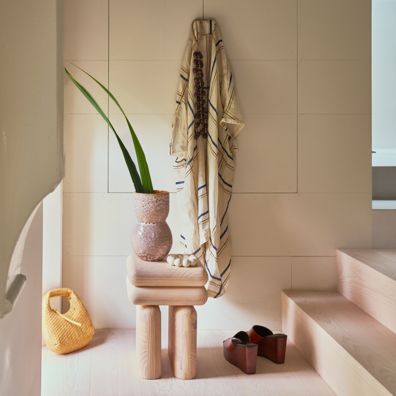 Stolik boczny MONO drewno sosnowe