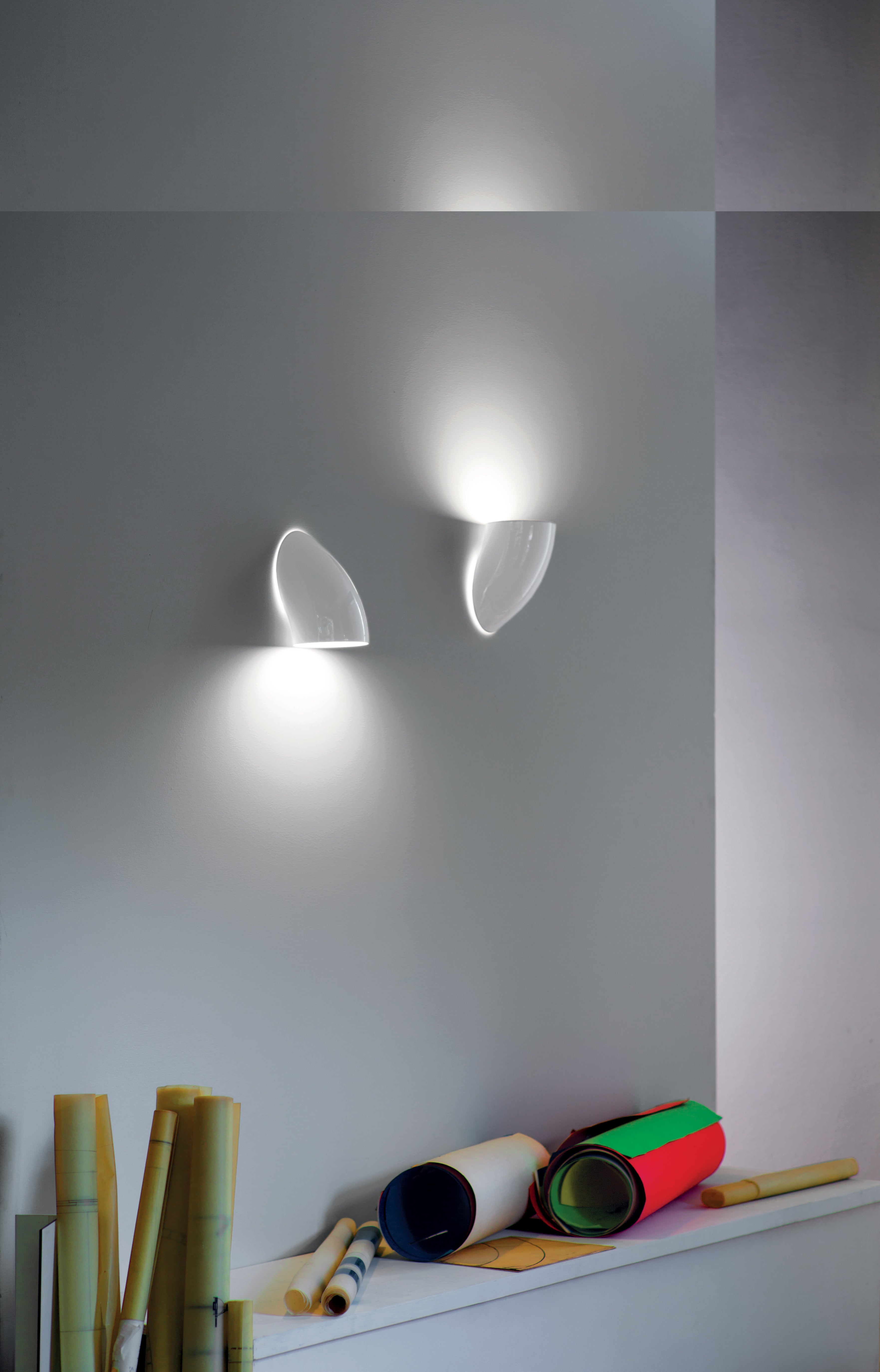 Lampa ścienna GOMITO połyskujący biały