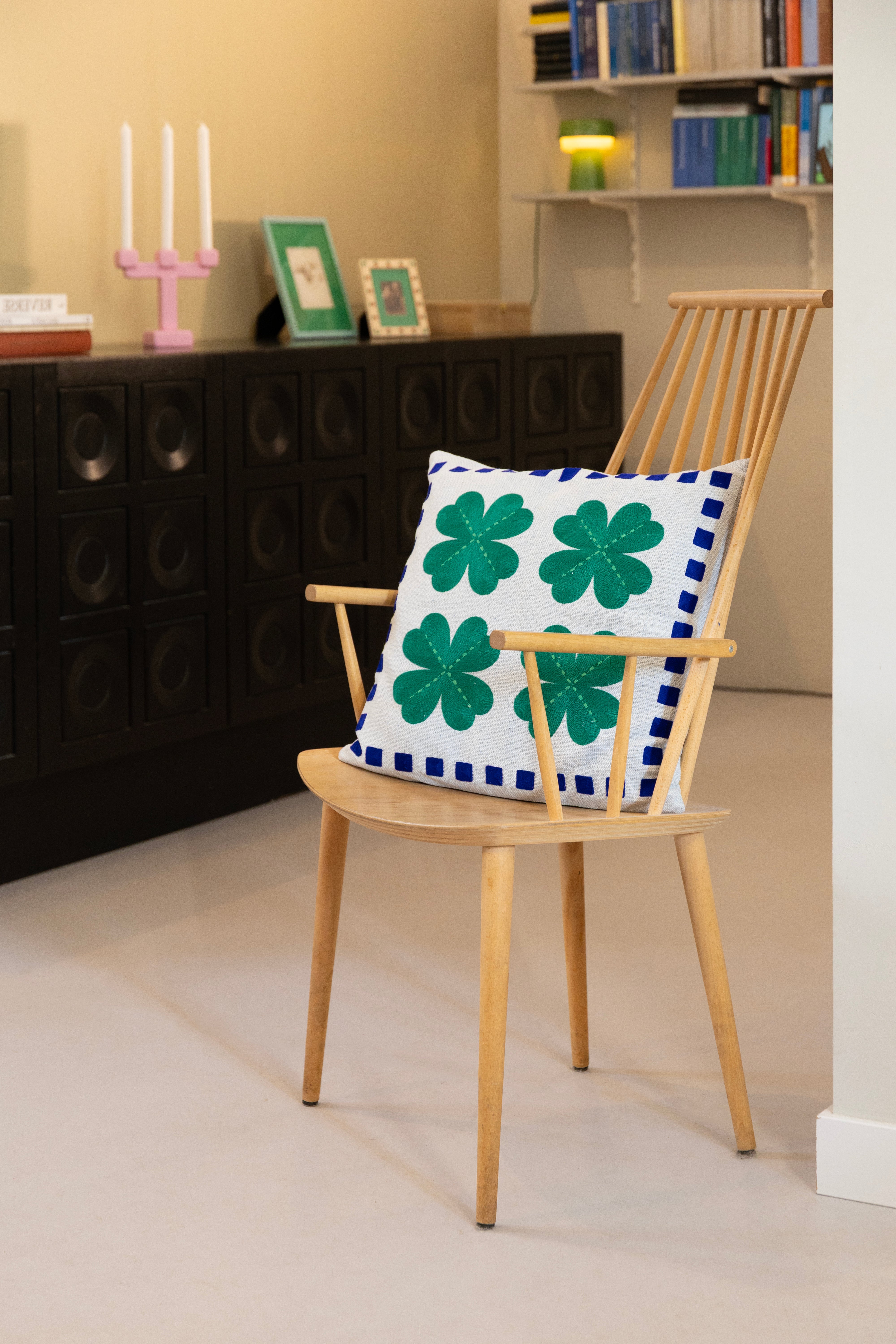 Poszewka na poduszkę CLOVER biały z zielonym i niebieskim