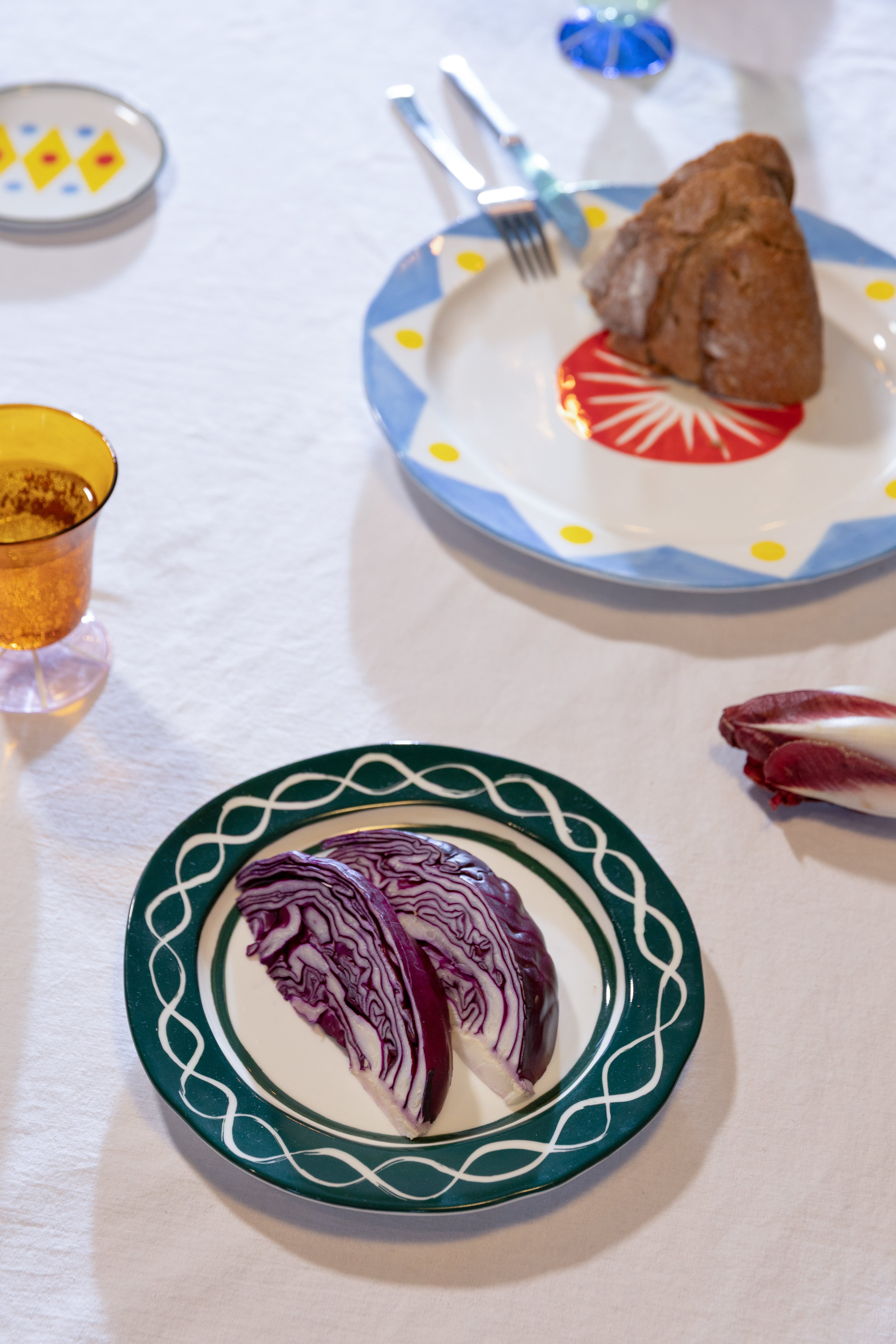 Zestaw talerzy śniadaniowych FESTIVO zielono-biała porcelana