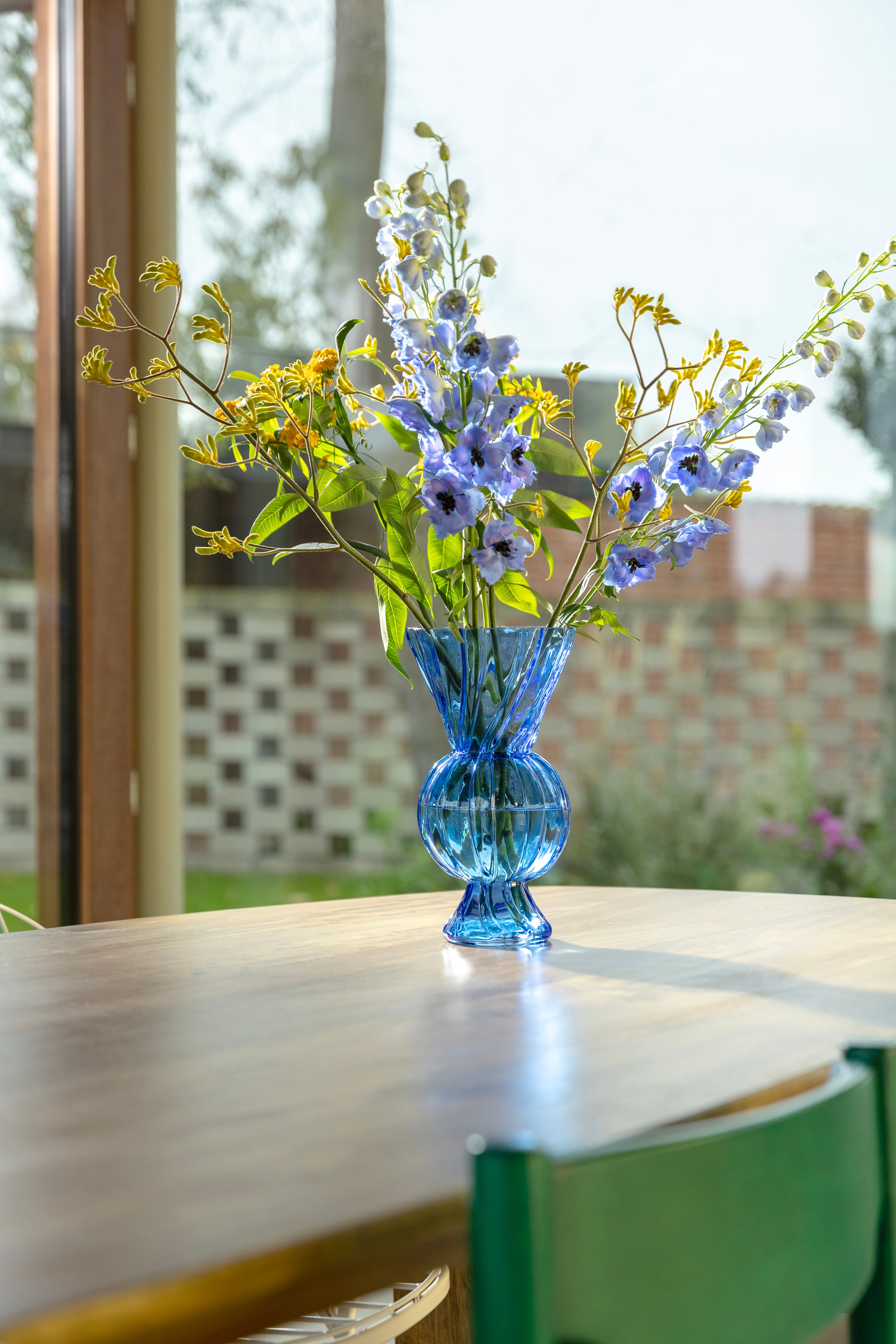 Vase RHOMBIC blaues Glas