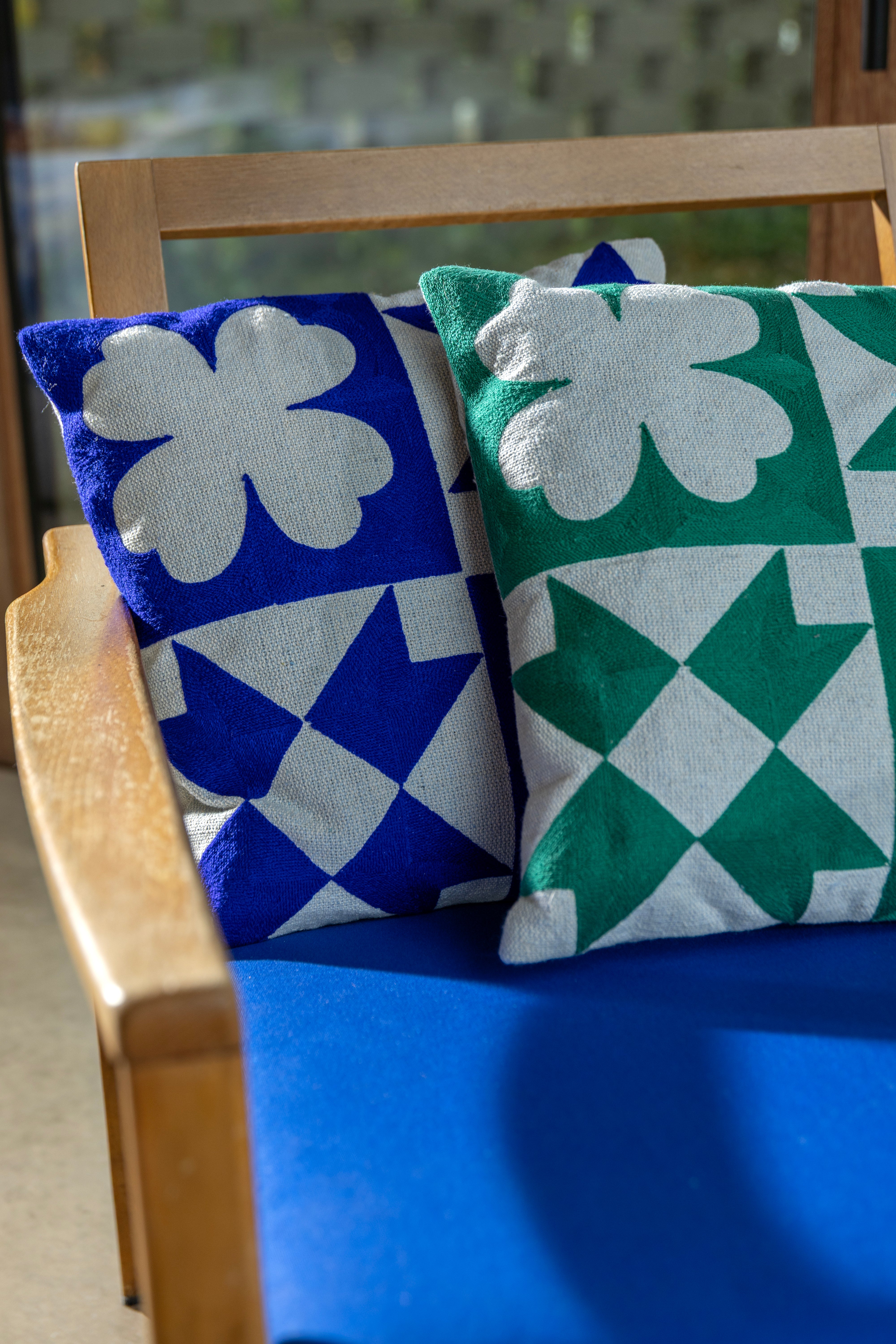 QUILT cushion cover green with white