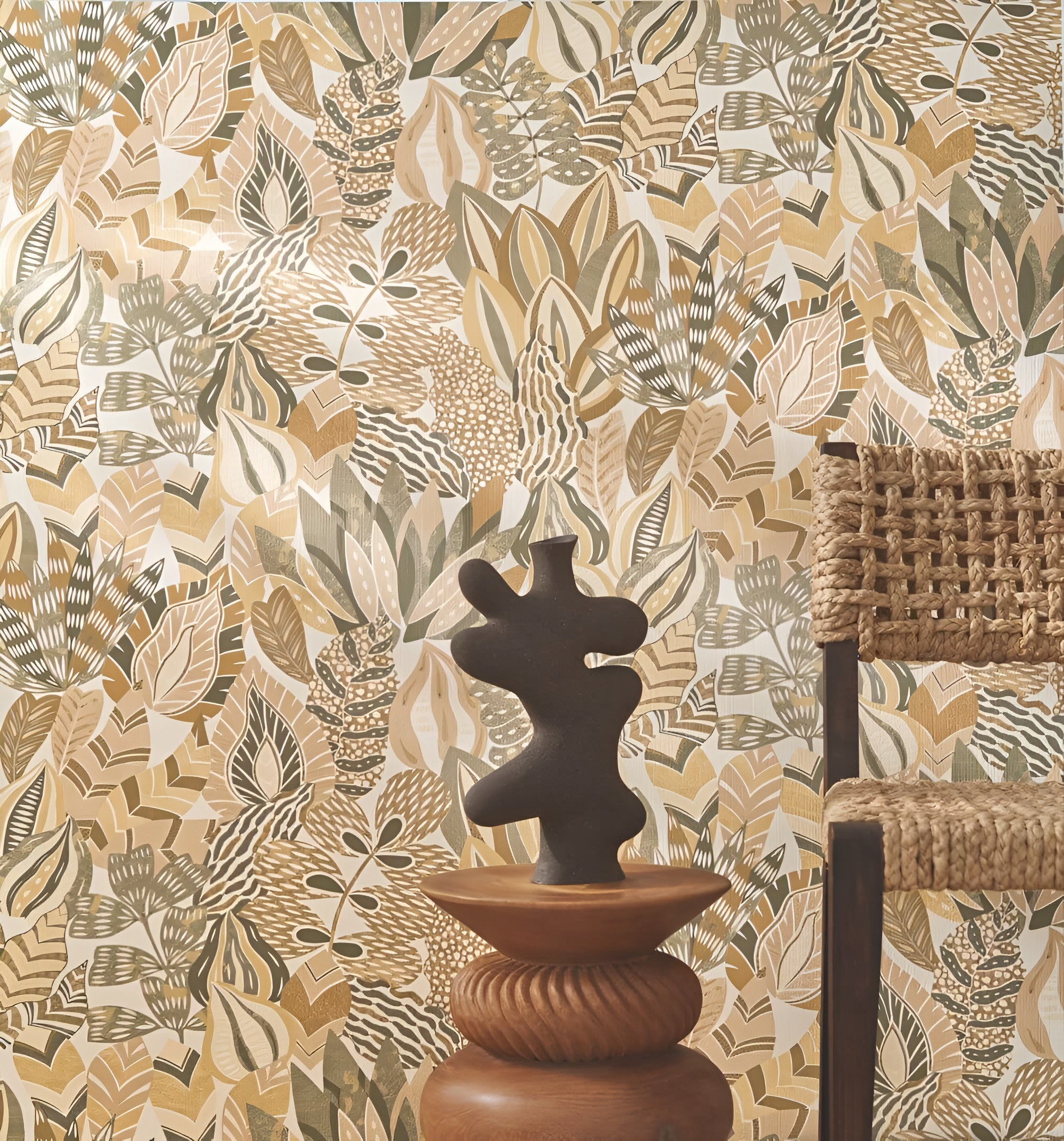 Plant motif wallpaper ALFABIA - KAKI/VANILLA khaki with vanilla