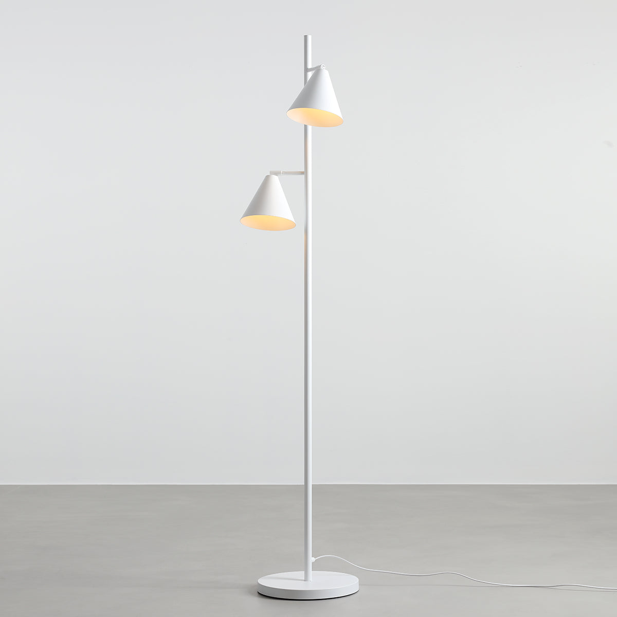 Lampa podłogowa FORM DUO biały