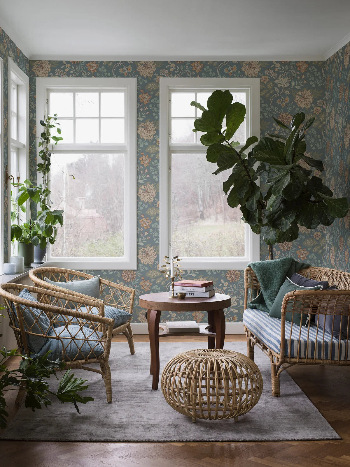 Tapeta flizelinowa papierowa z roślinnym wzorem ALICIA niebieski z zielonym