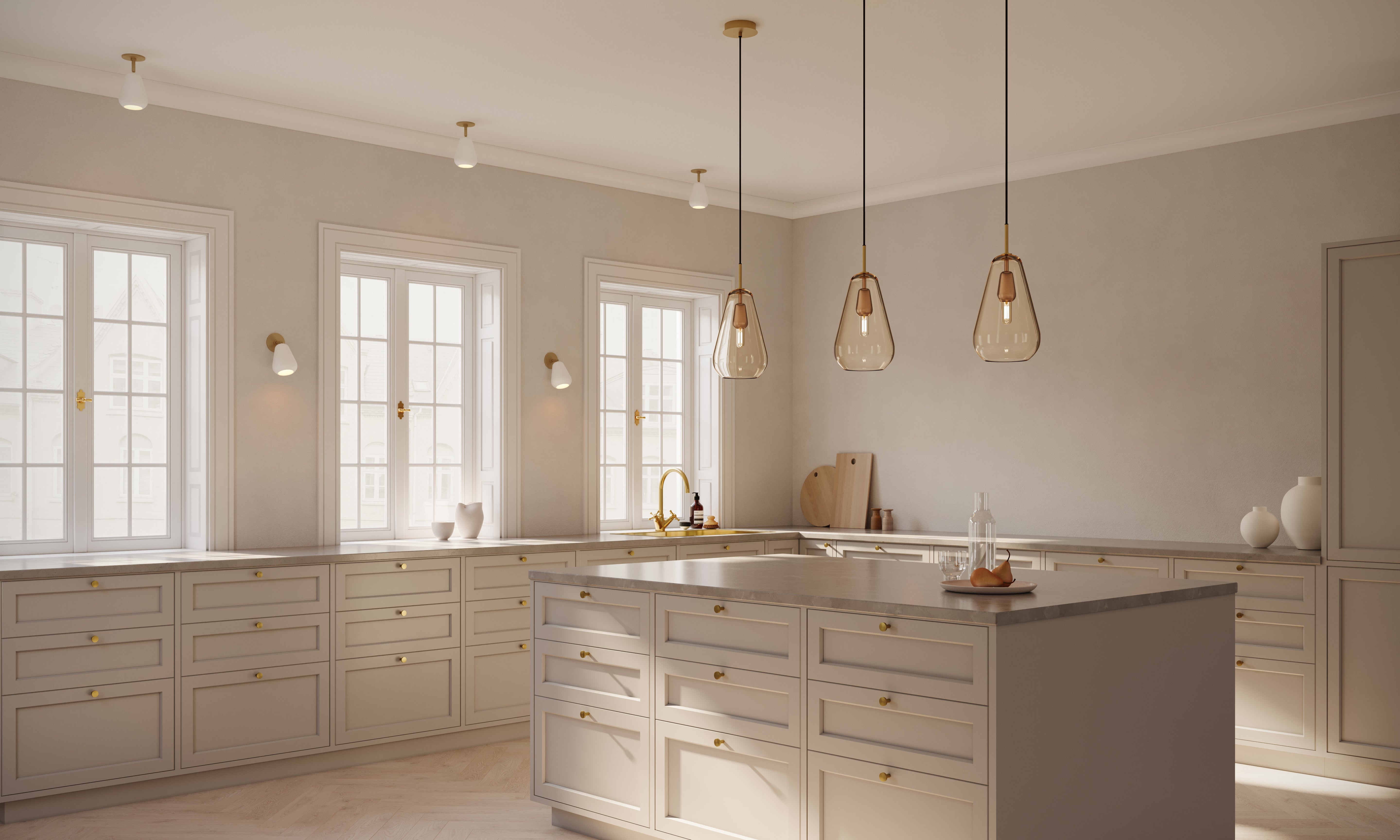 ANOLI Chandelier 13 in gold with golden glass