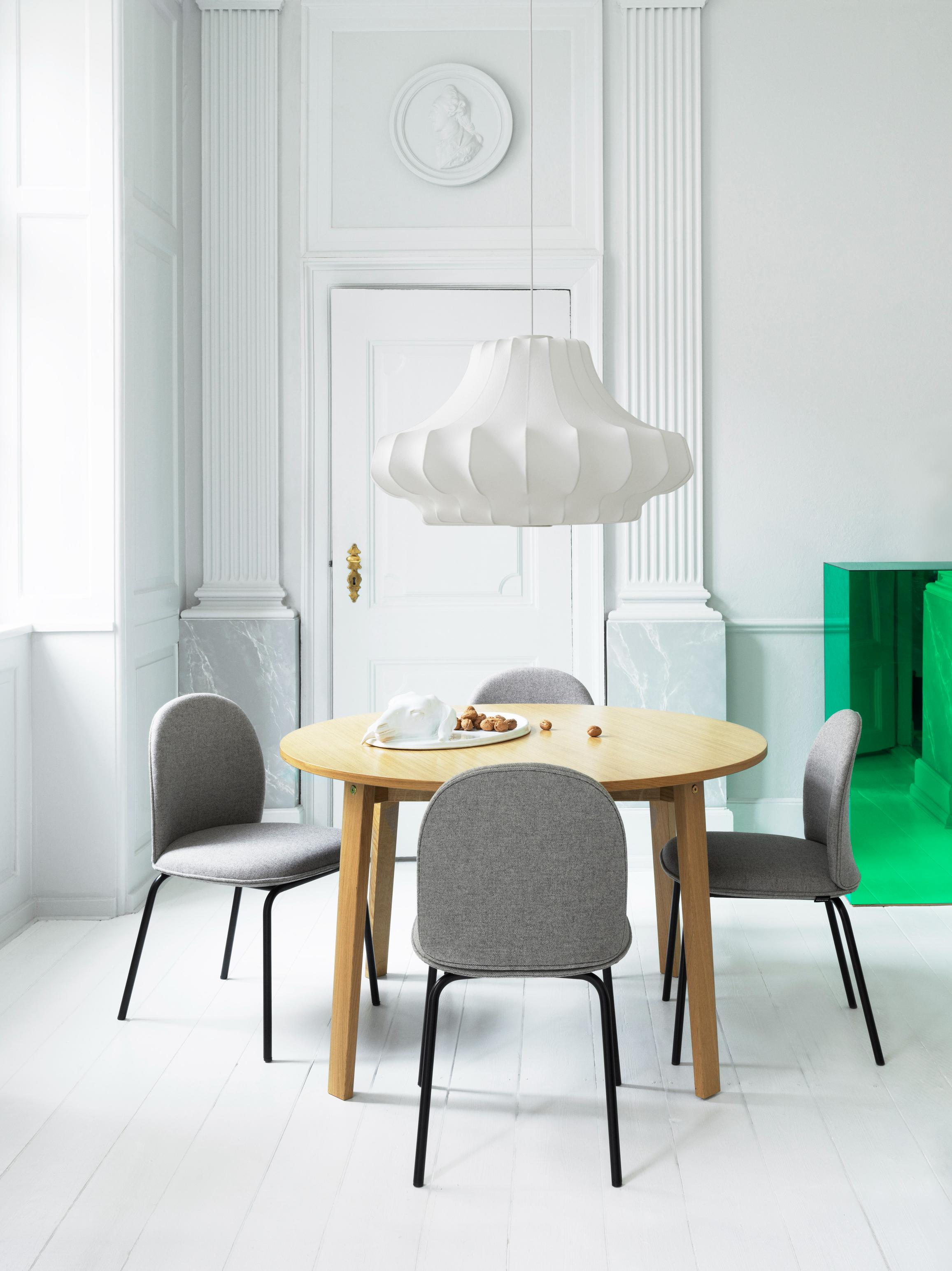 PHANTOM MEDIUM white pendant lamp