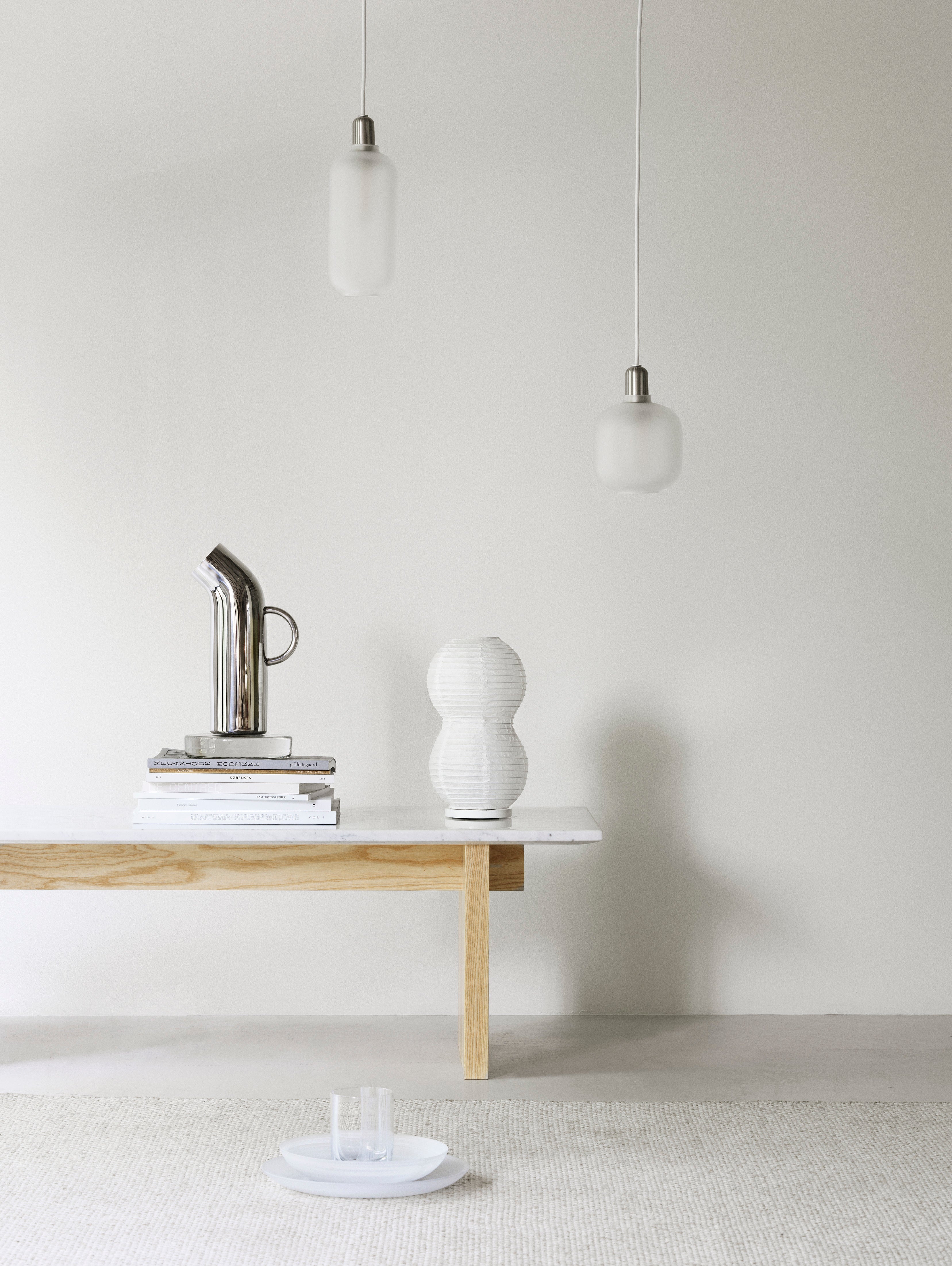 AMP LARGE Pendelleuchte, Mattglas mit Silberfinish