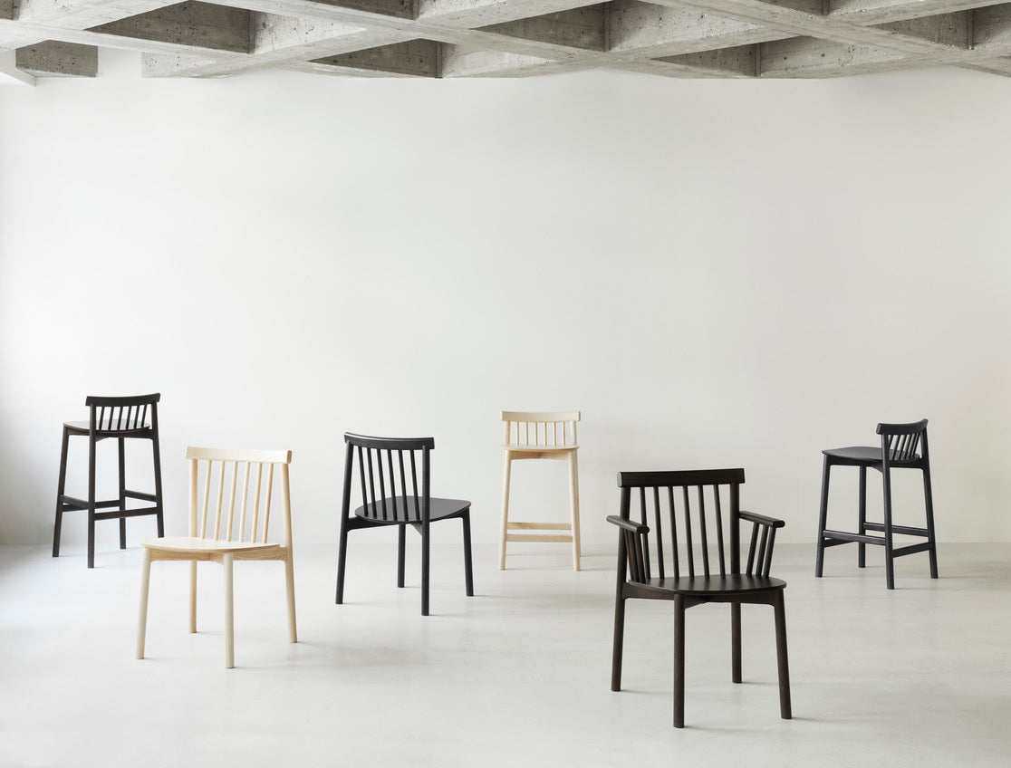 Chair with armrests Pind brown ash veneer