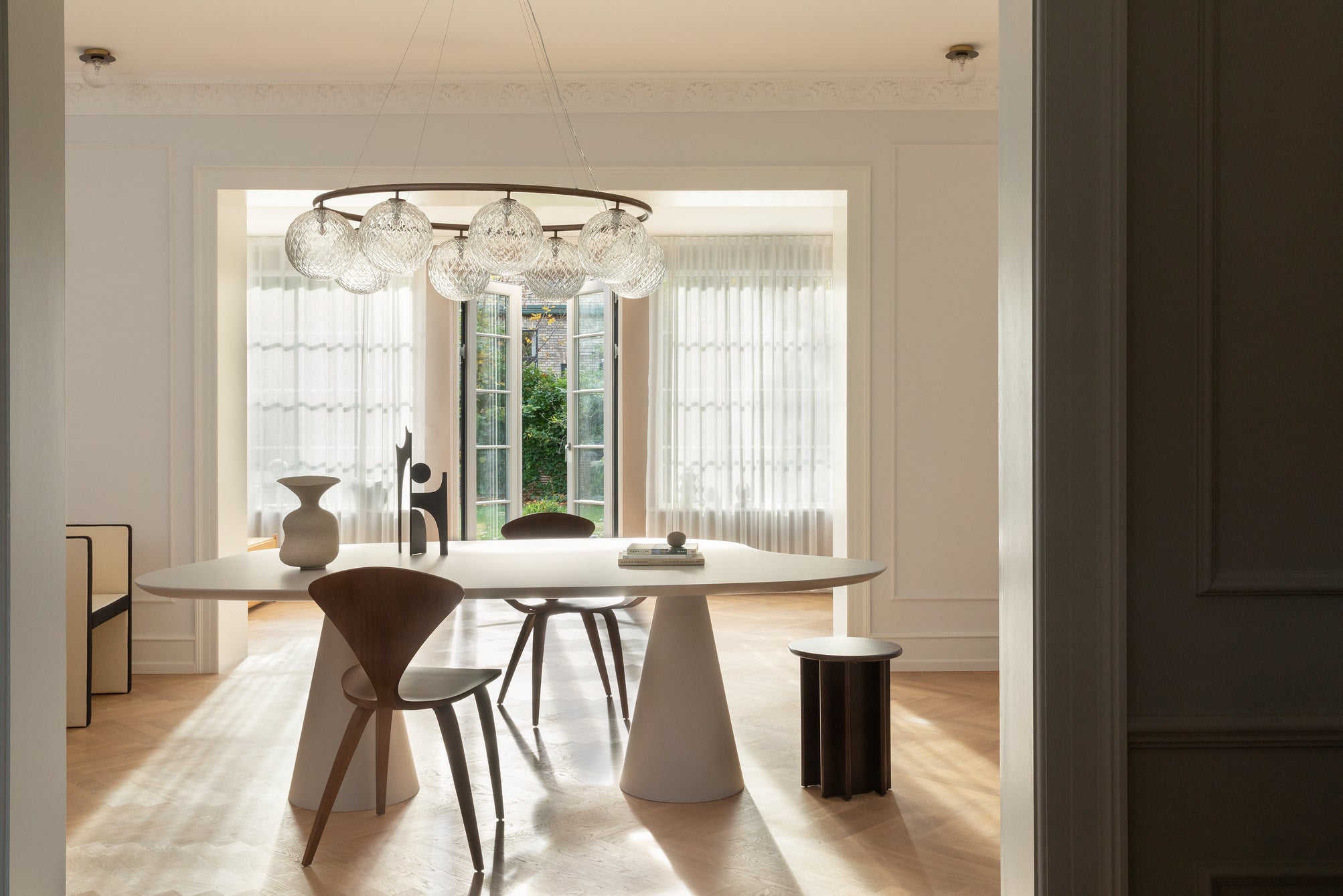 MIIRA 8 OVAL Pendant Lamp Dark Brown with Transparent Glass