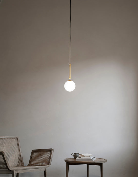 Lampa wisząca MIIRA mosiężny z opalowym szkłem – mosiądz
