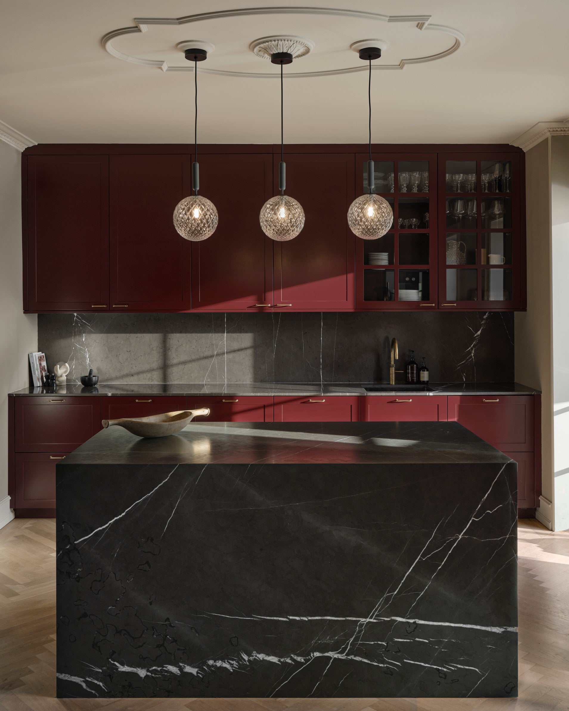 MIIRA Pendant Lamp in Graphite with Transparent Glass