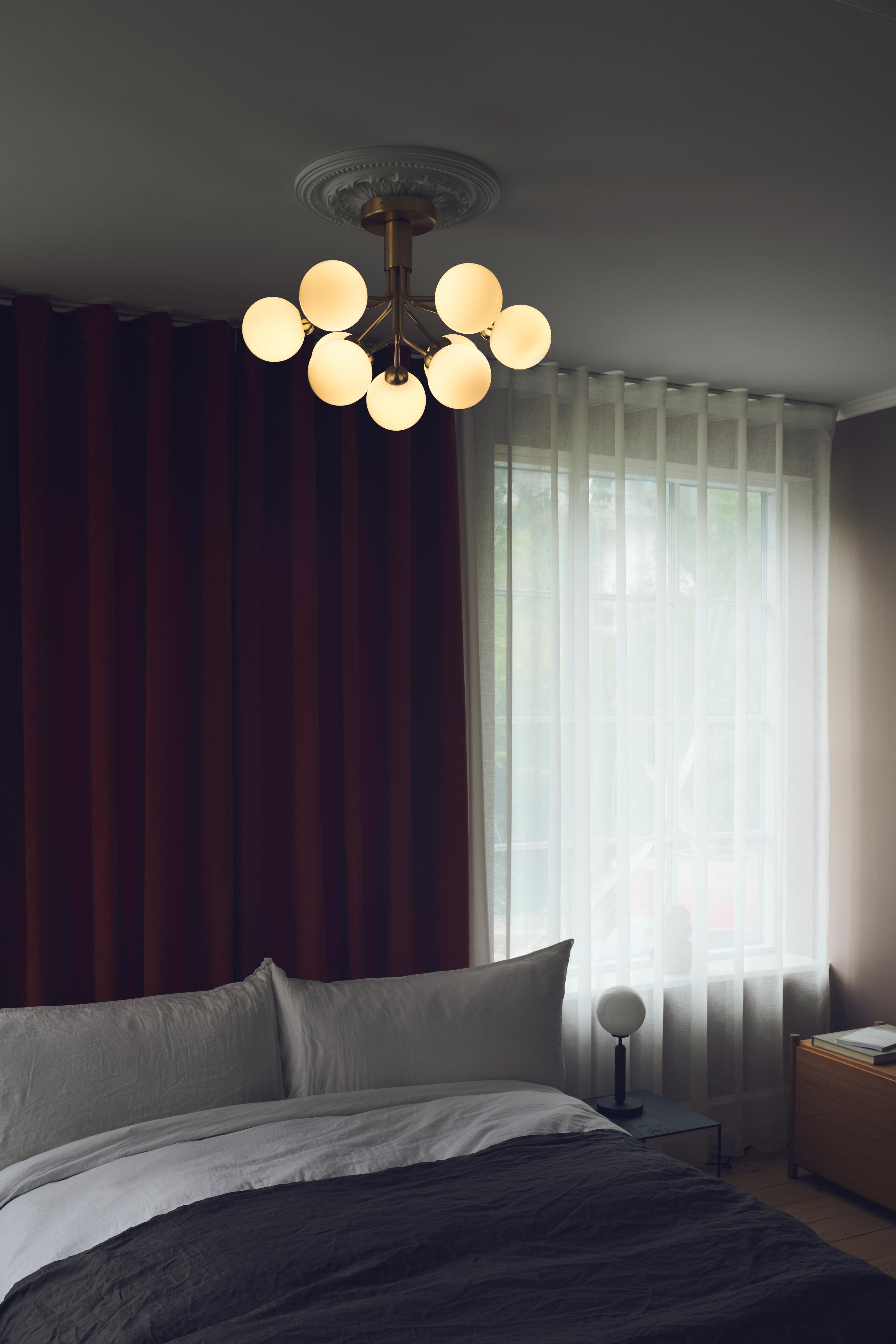APIALES 9 Ceiling Lamp Black with Opal Glass [Antonina] [Amelia spr]