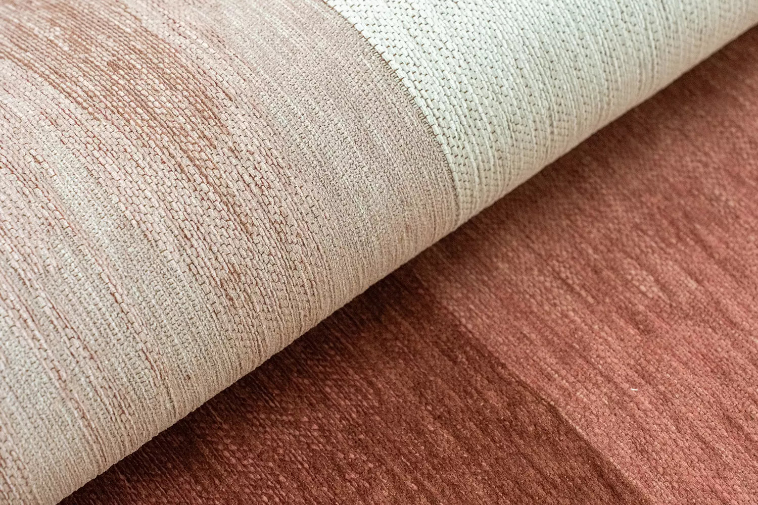 Dywan SENDAI bordowy z łososiowym i białym