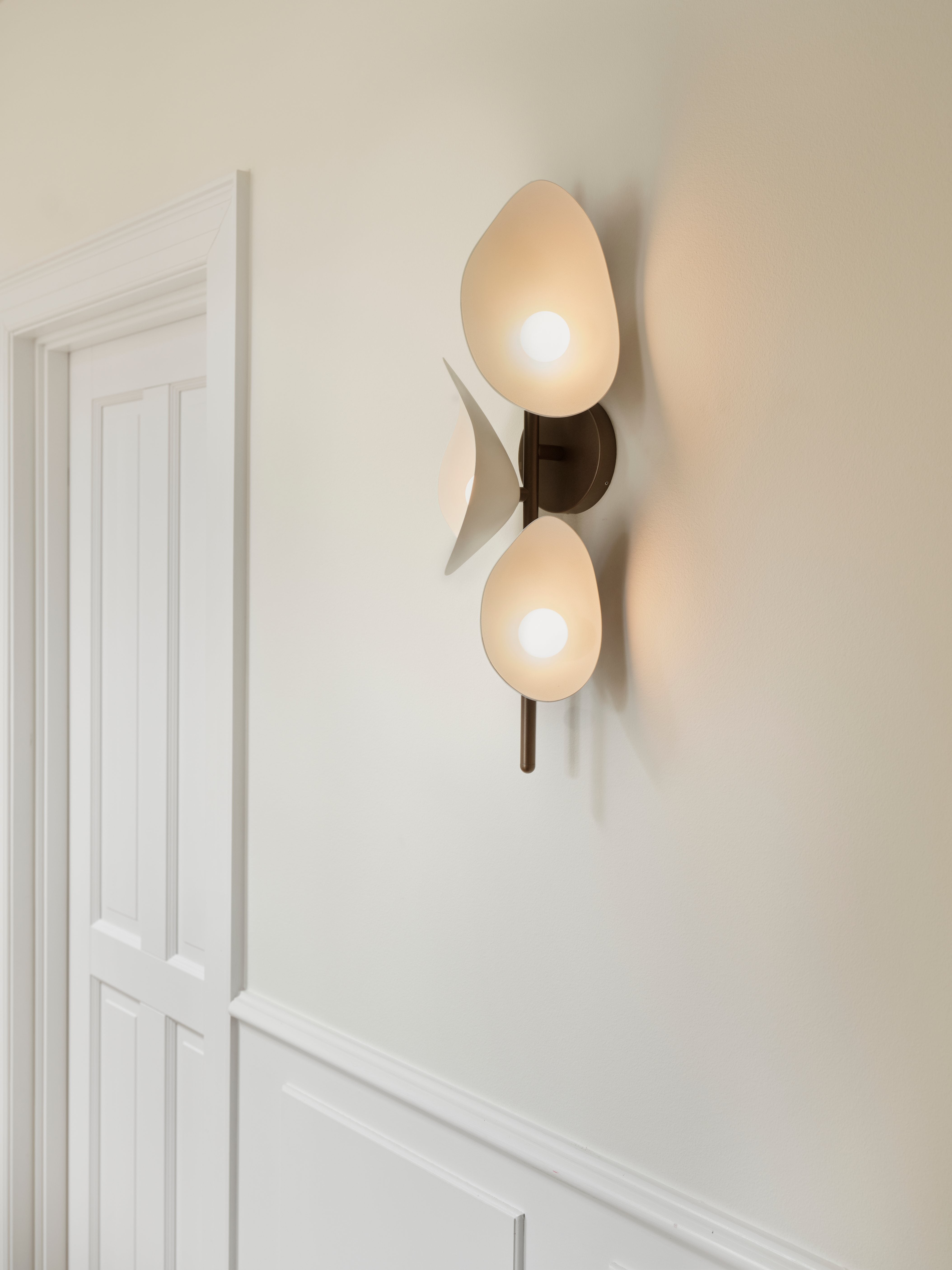 Lampa ścienna FLORII 3 ciemnobrązowy z białym