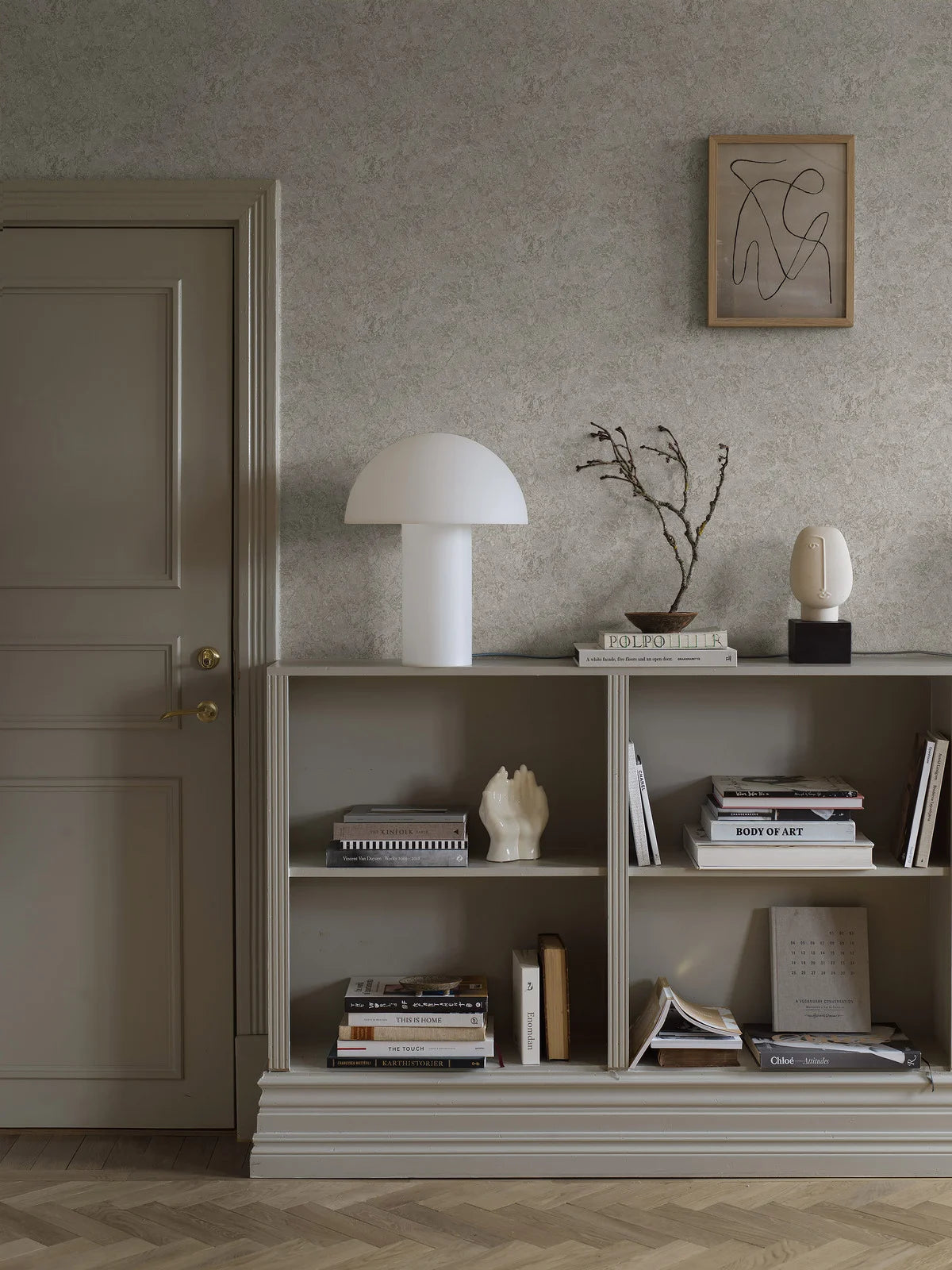 Tapete, die Marmor imitiert, TRAVERTINE, warmes Weiß