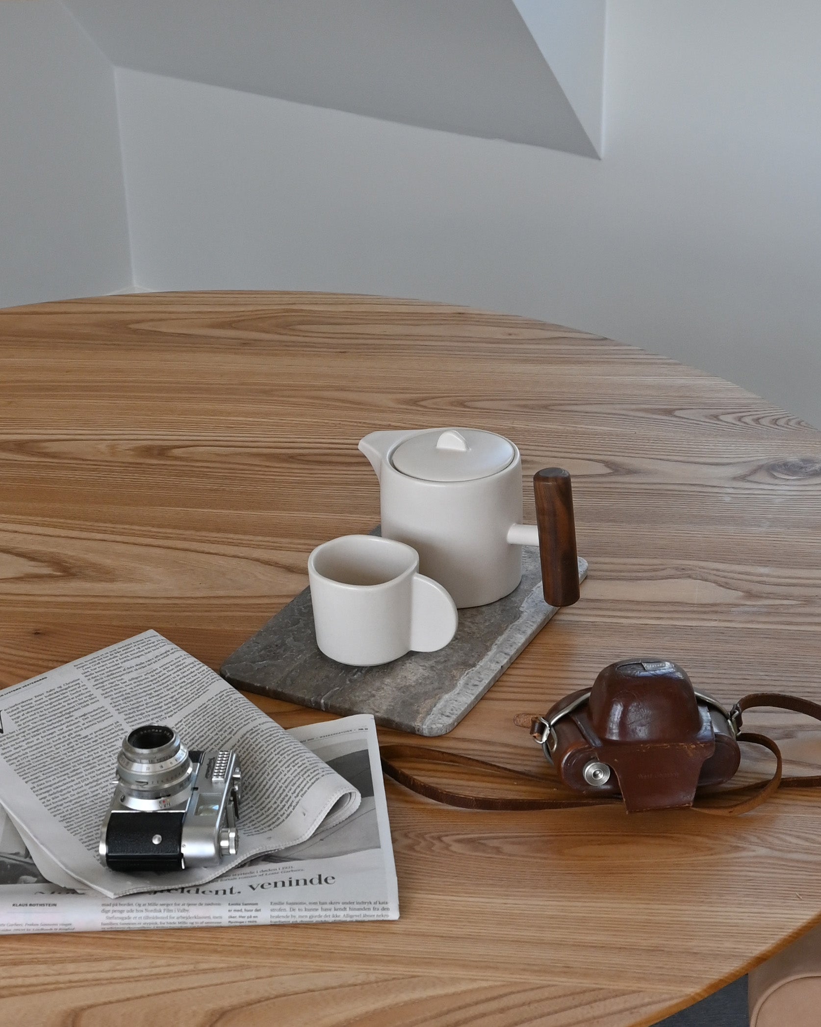 Dzbanek do herbaty NATIVE biała kamionka