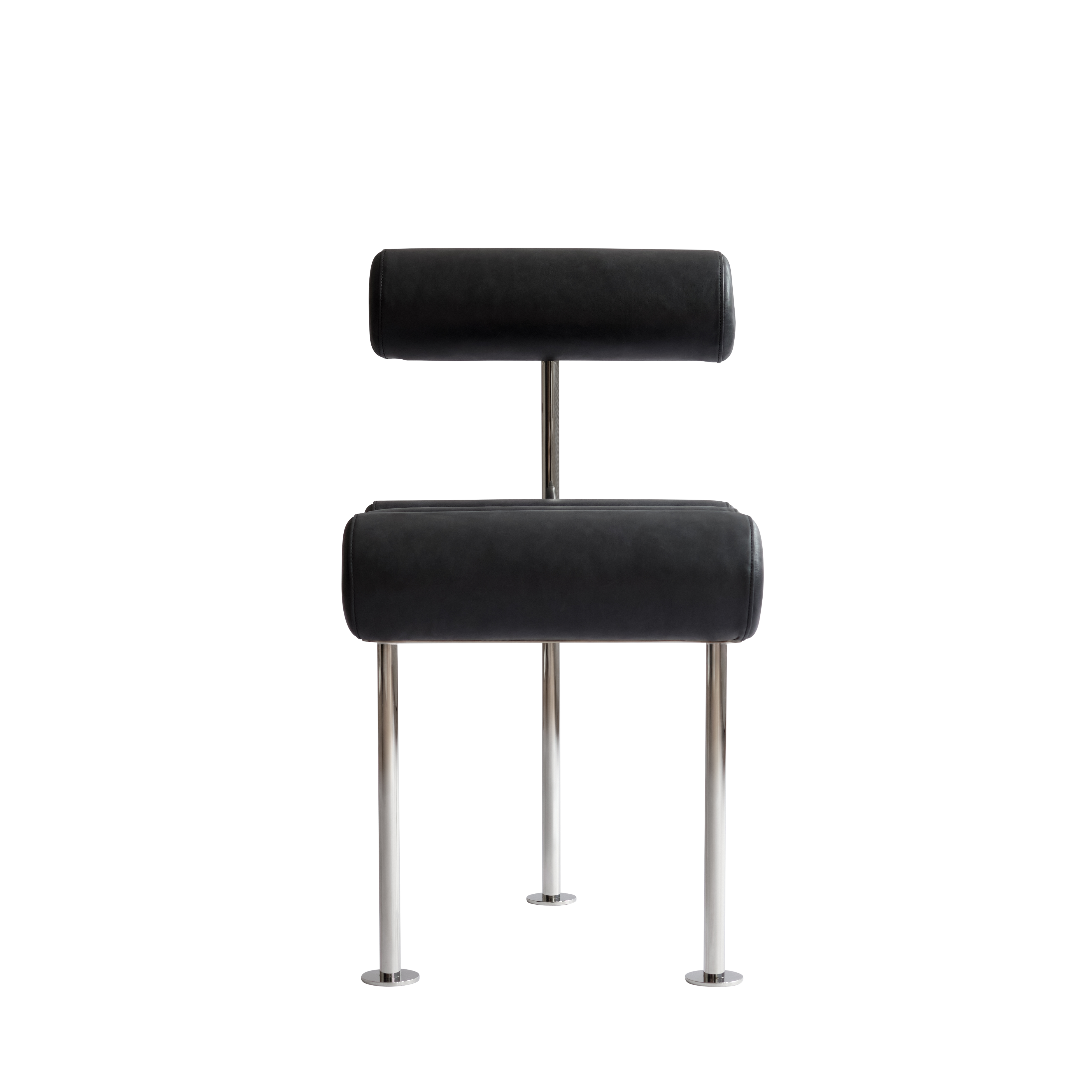 HIRO chair black with chrome base