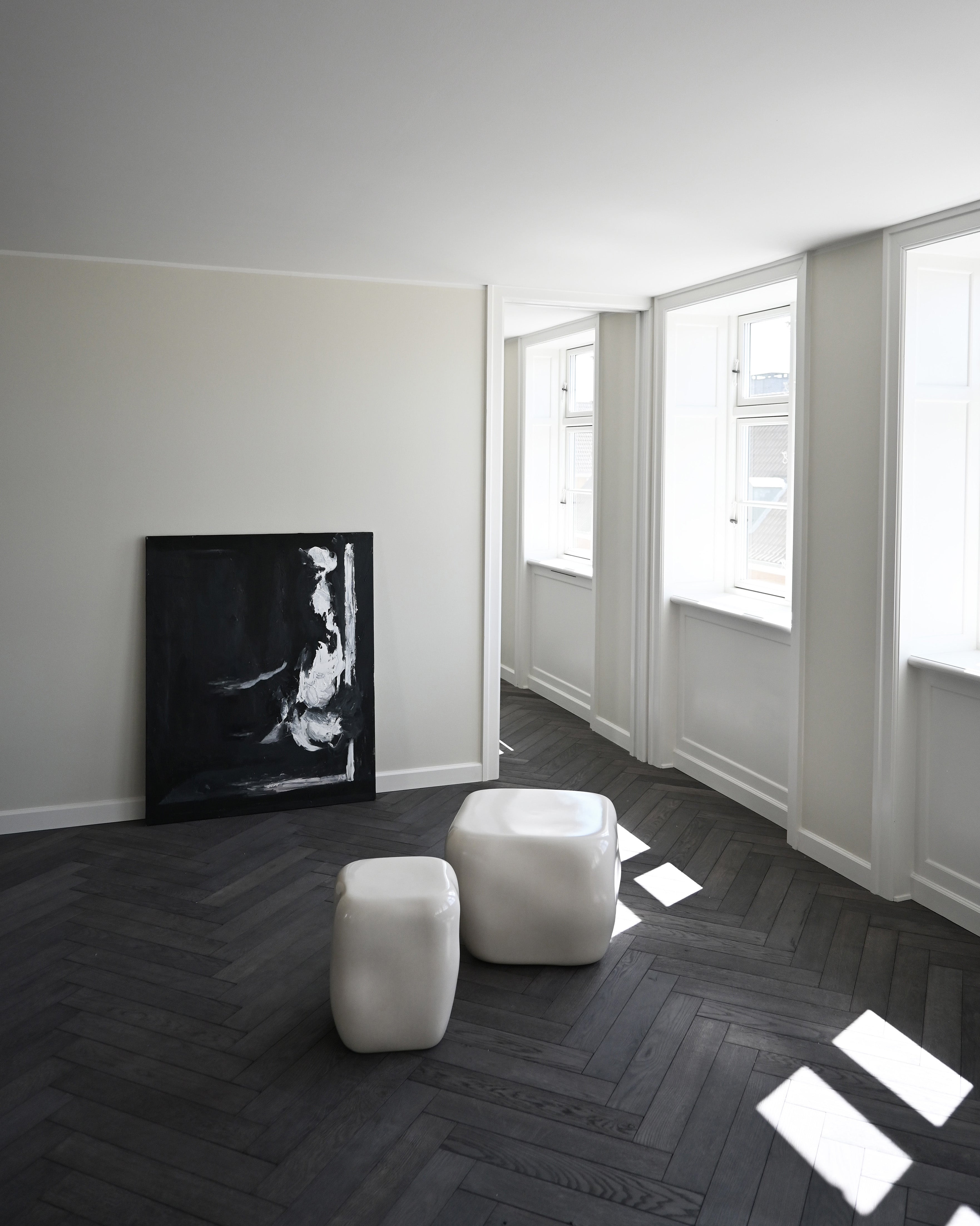 Stolik kawowy ISHI biała ceramika